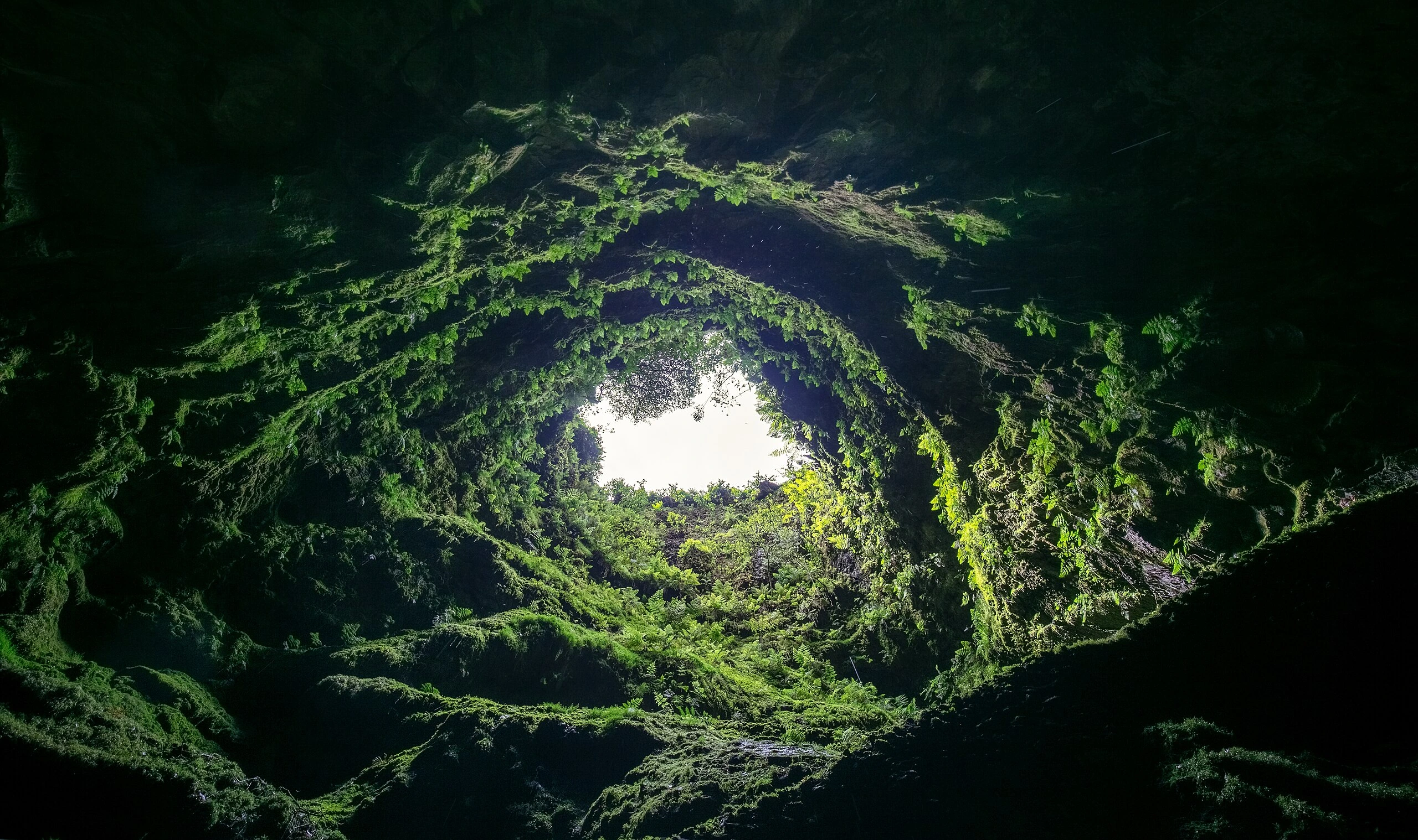 Algar do Carvao på Terceira, Azorerna