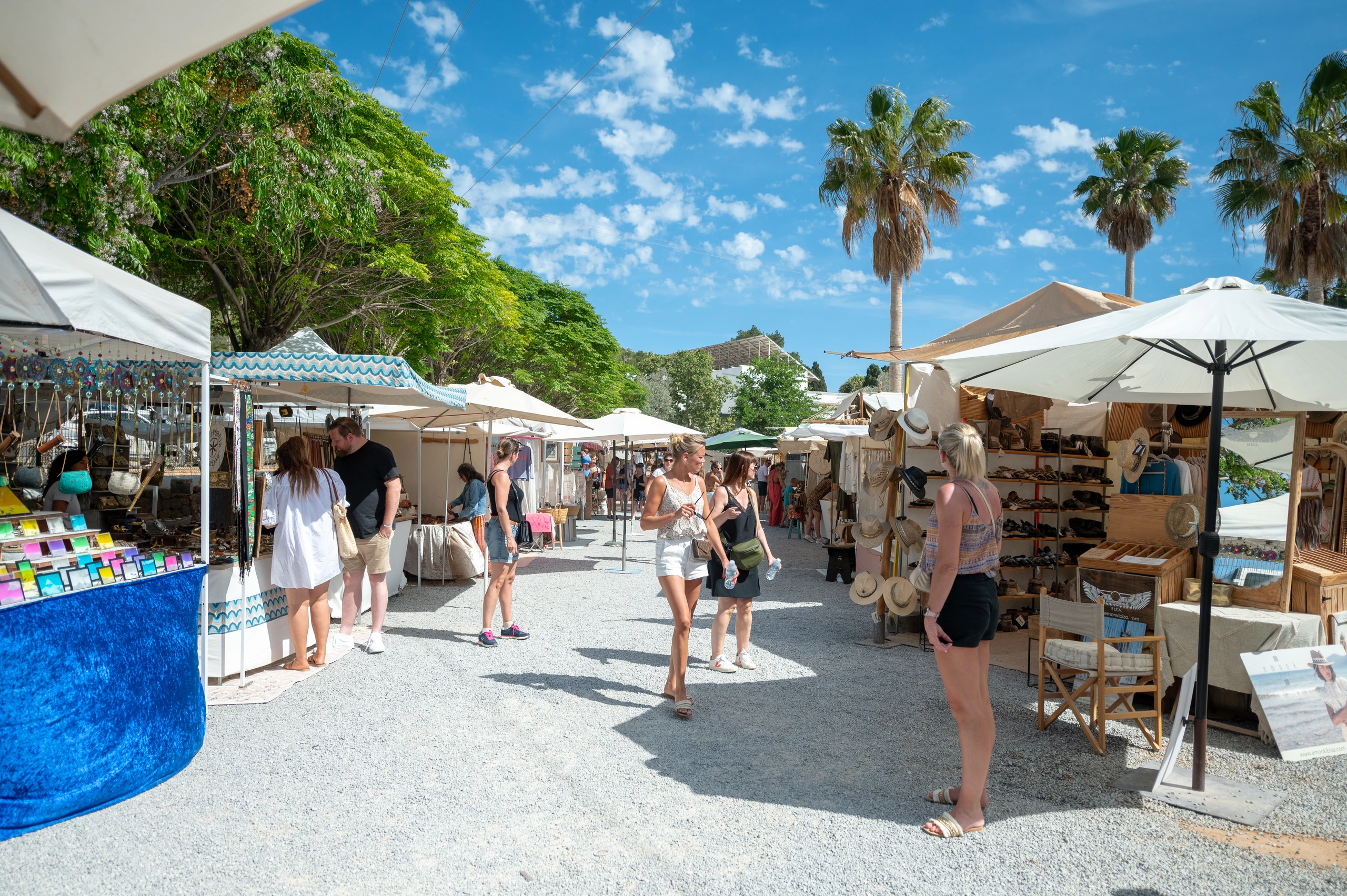 Las Dalias hippiemarknad i San Carlos, Ibiza, Baleariska öarna
