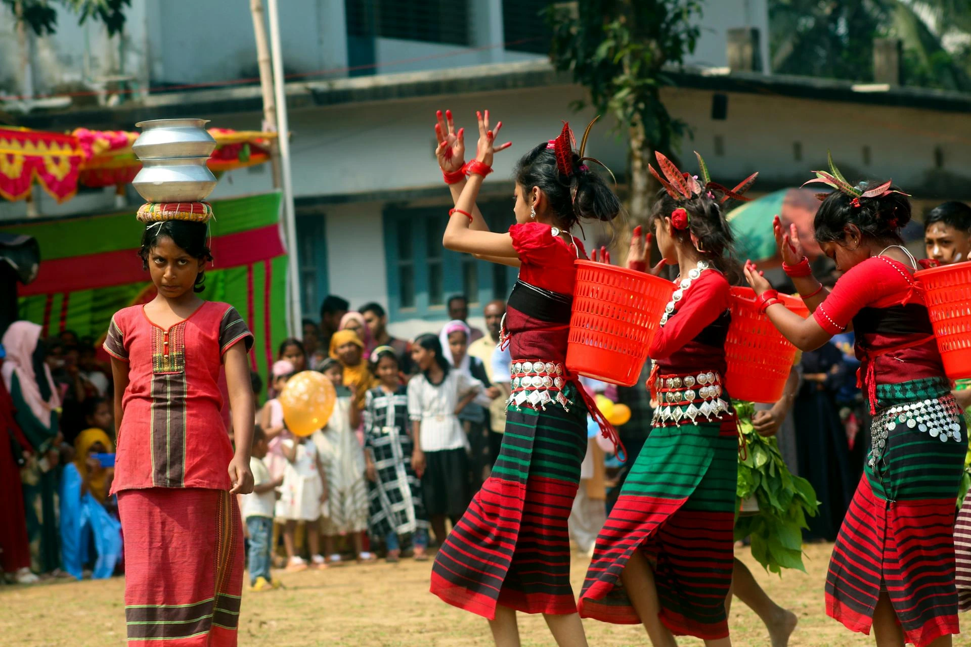 Dansare under festival i Bangladesh