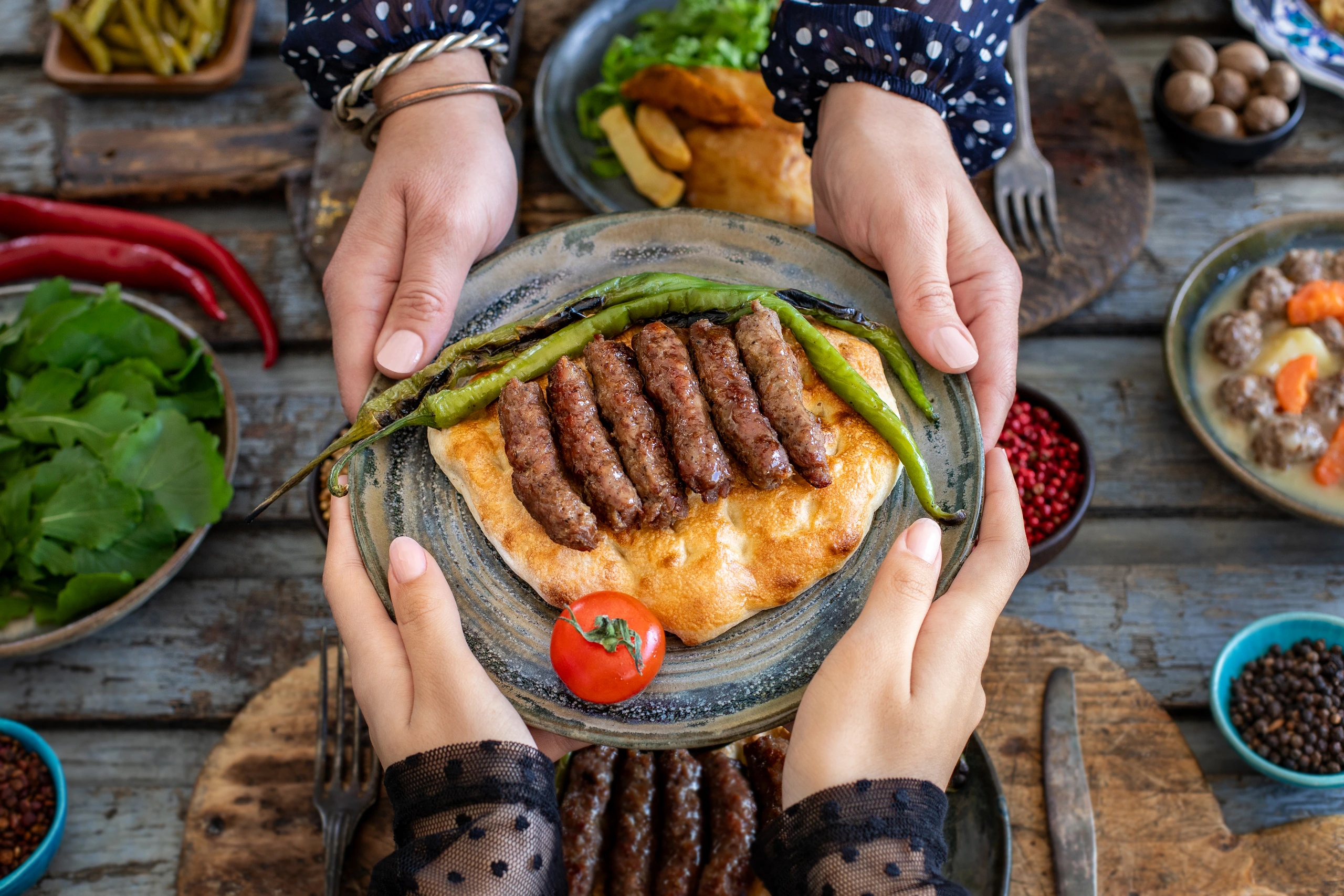 Cevapi på pita bröd, Bosnien och Hercegovina