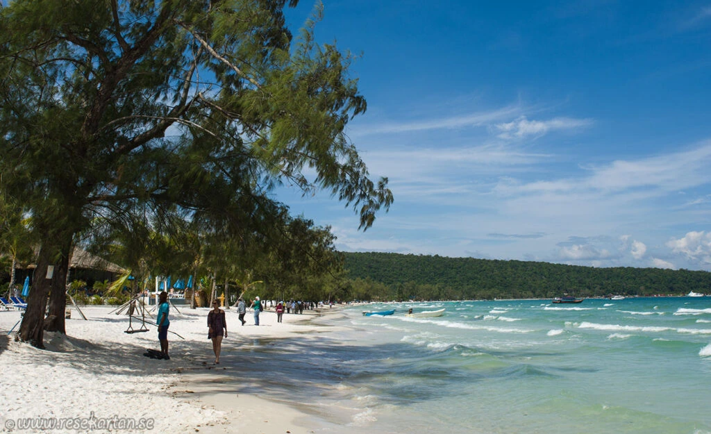 Saracen Bay på Koh Rong Samloem, Kambodja