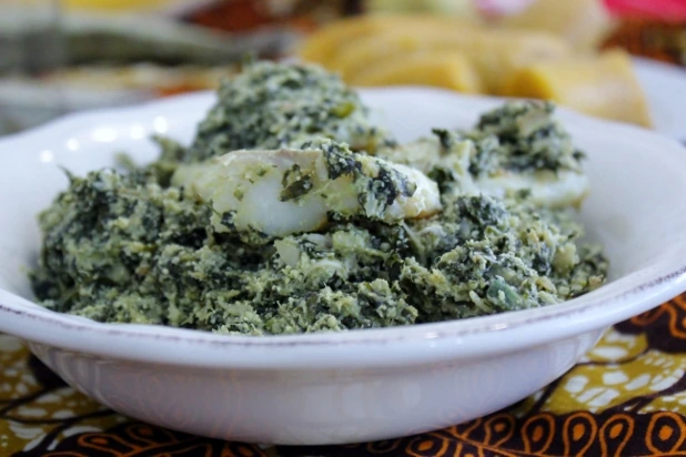 Ndolè à la morue i Kamerun