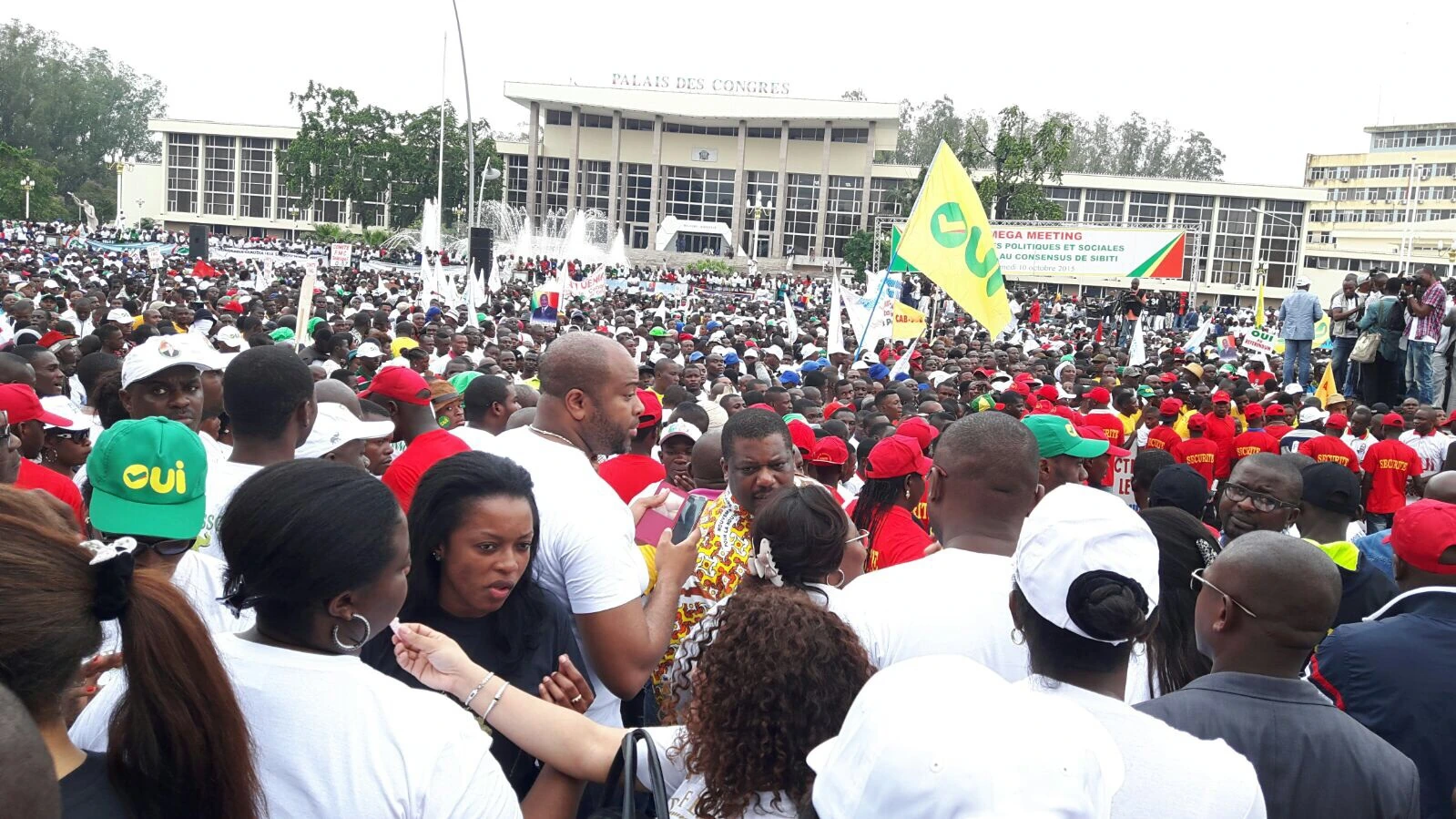 Demonstration för konstitutionell reform i Brazzaville, Republiken Kongo