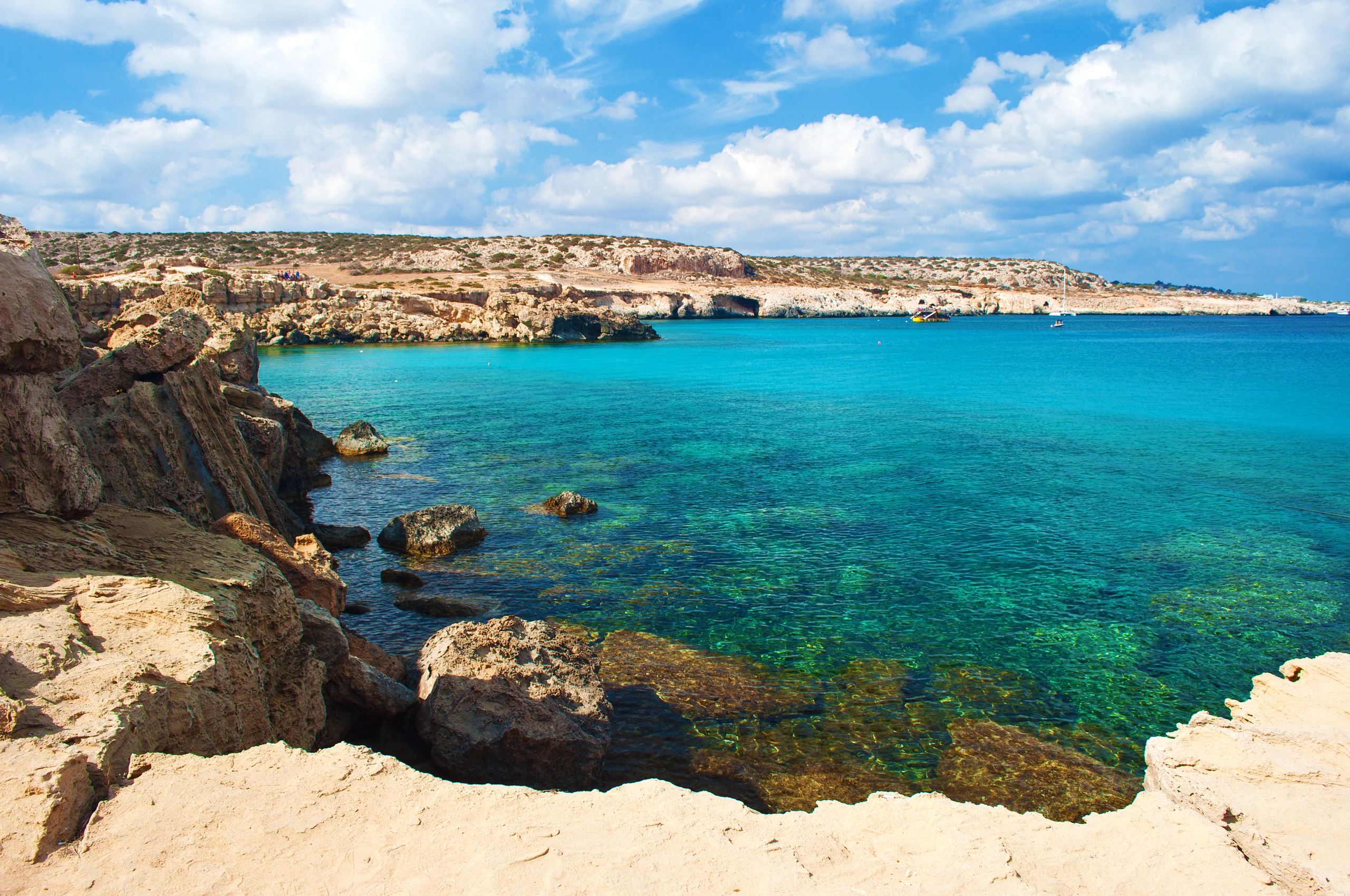 Blue Lagoon Bay vid Cape Greco, Cypern