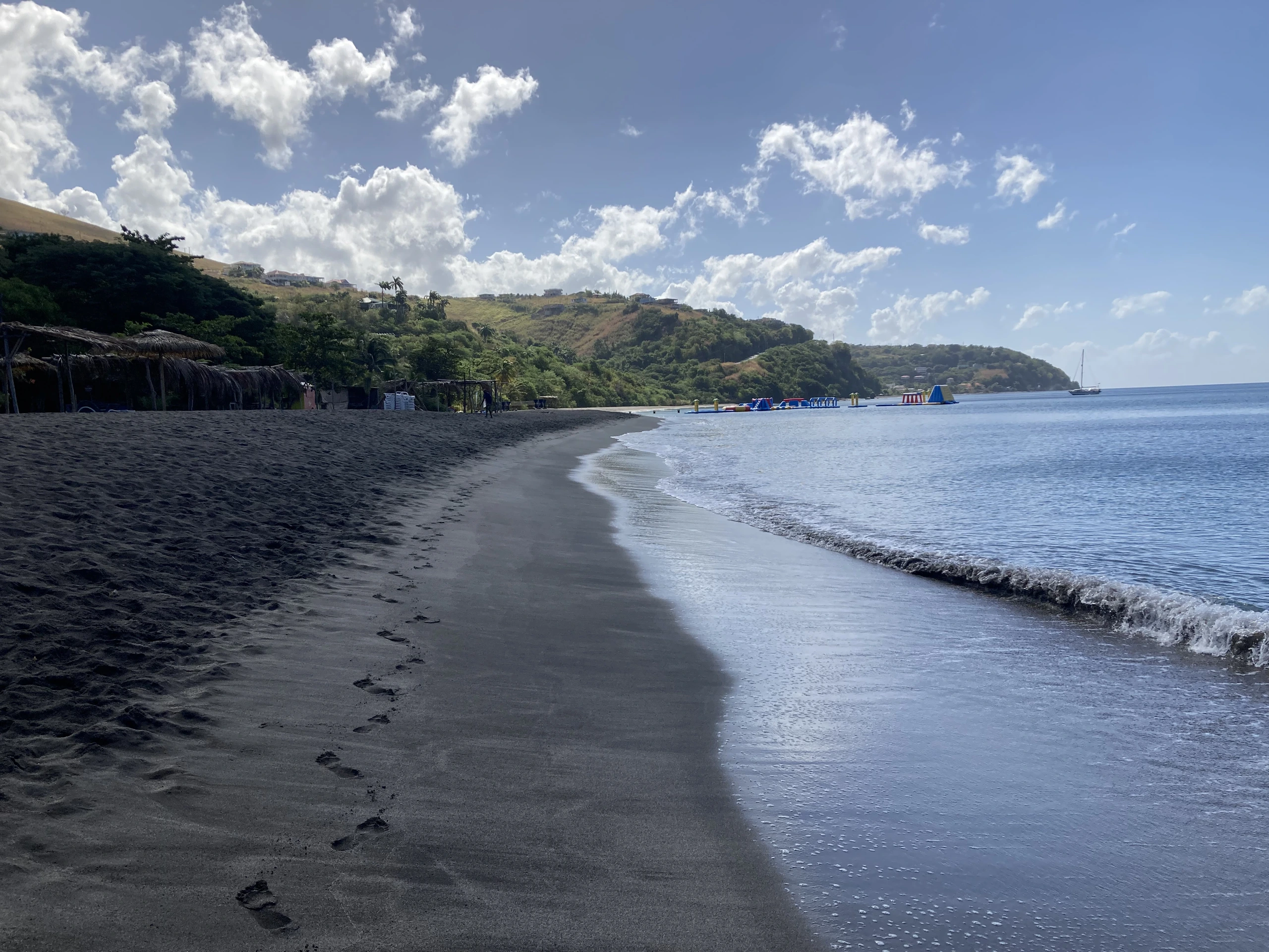 Mero Beach, Dominica
