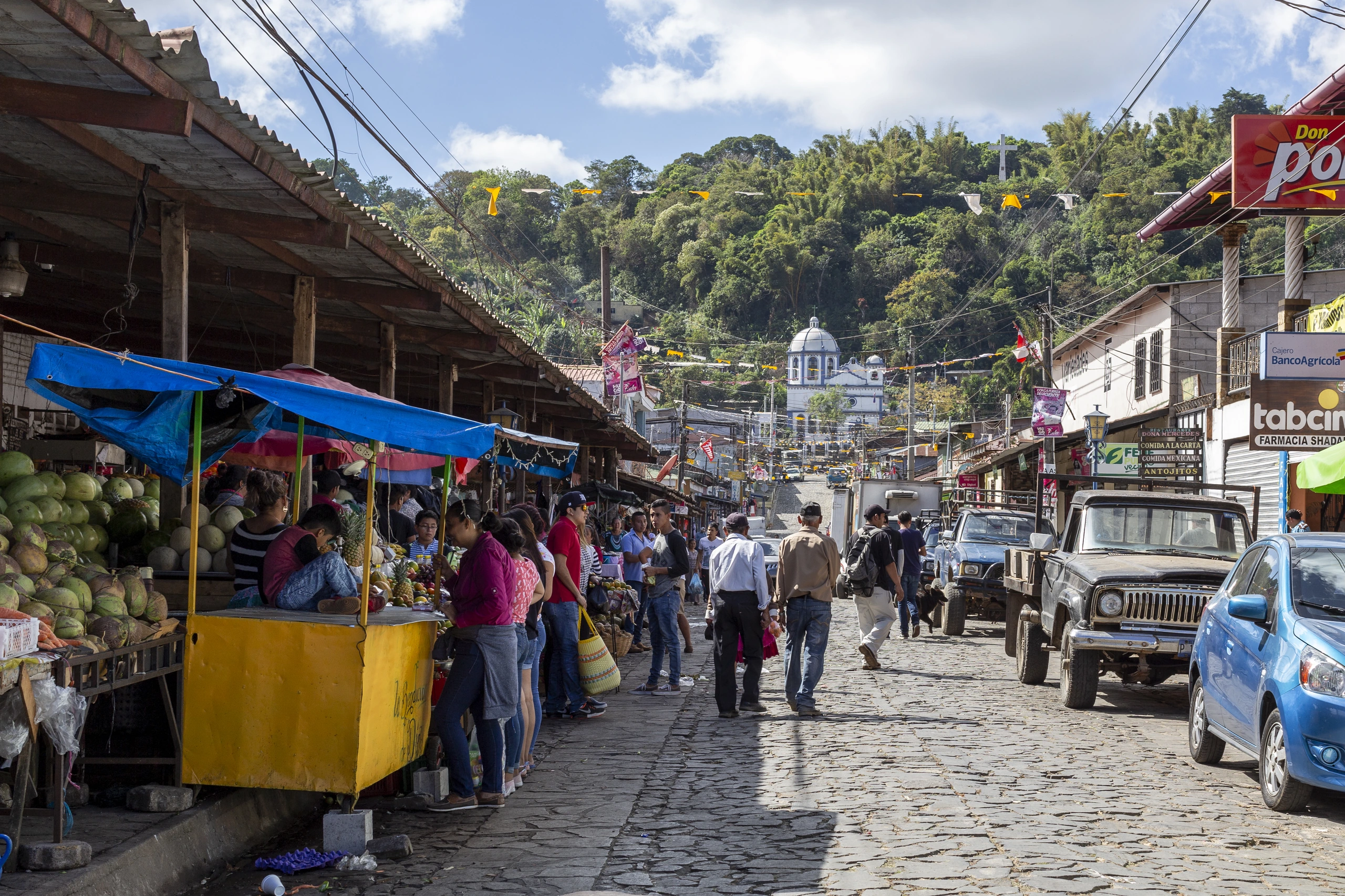 Matmarknad i Ataco, El Salvador