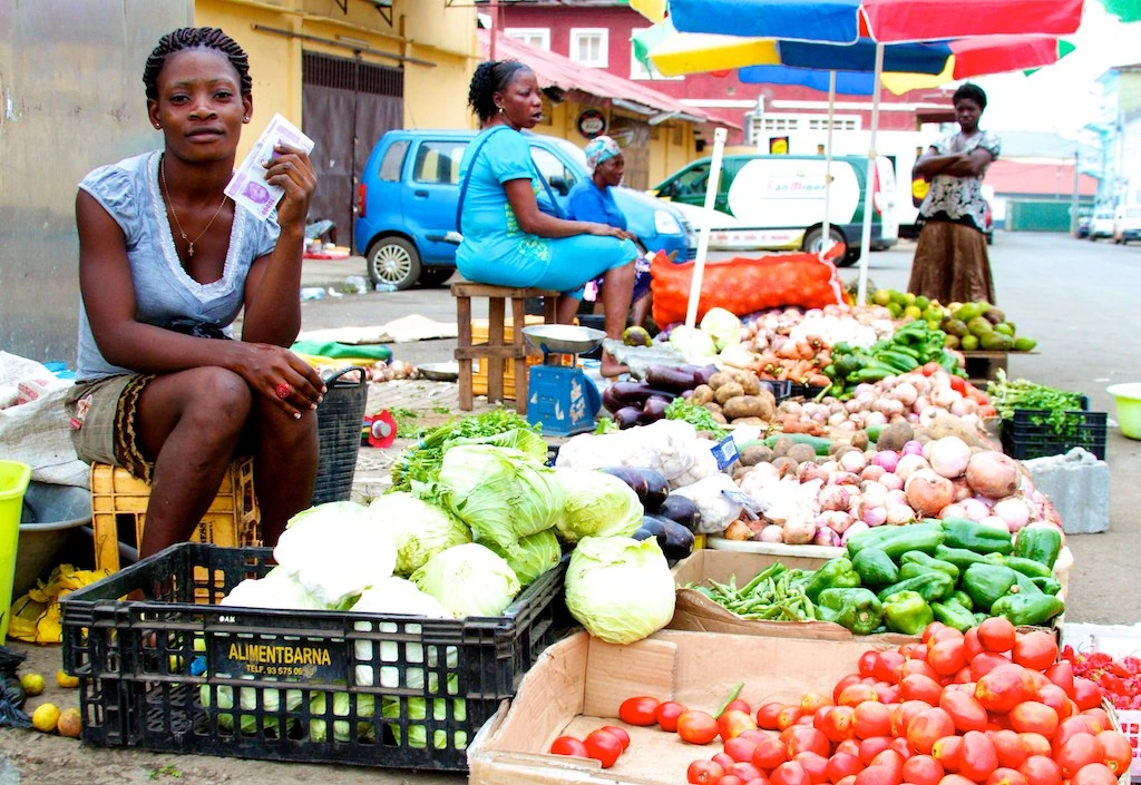 Grönsaksförsäljare i Malabo, Ekvatorialguinea