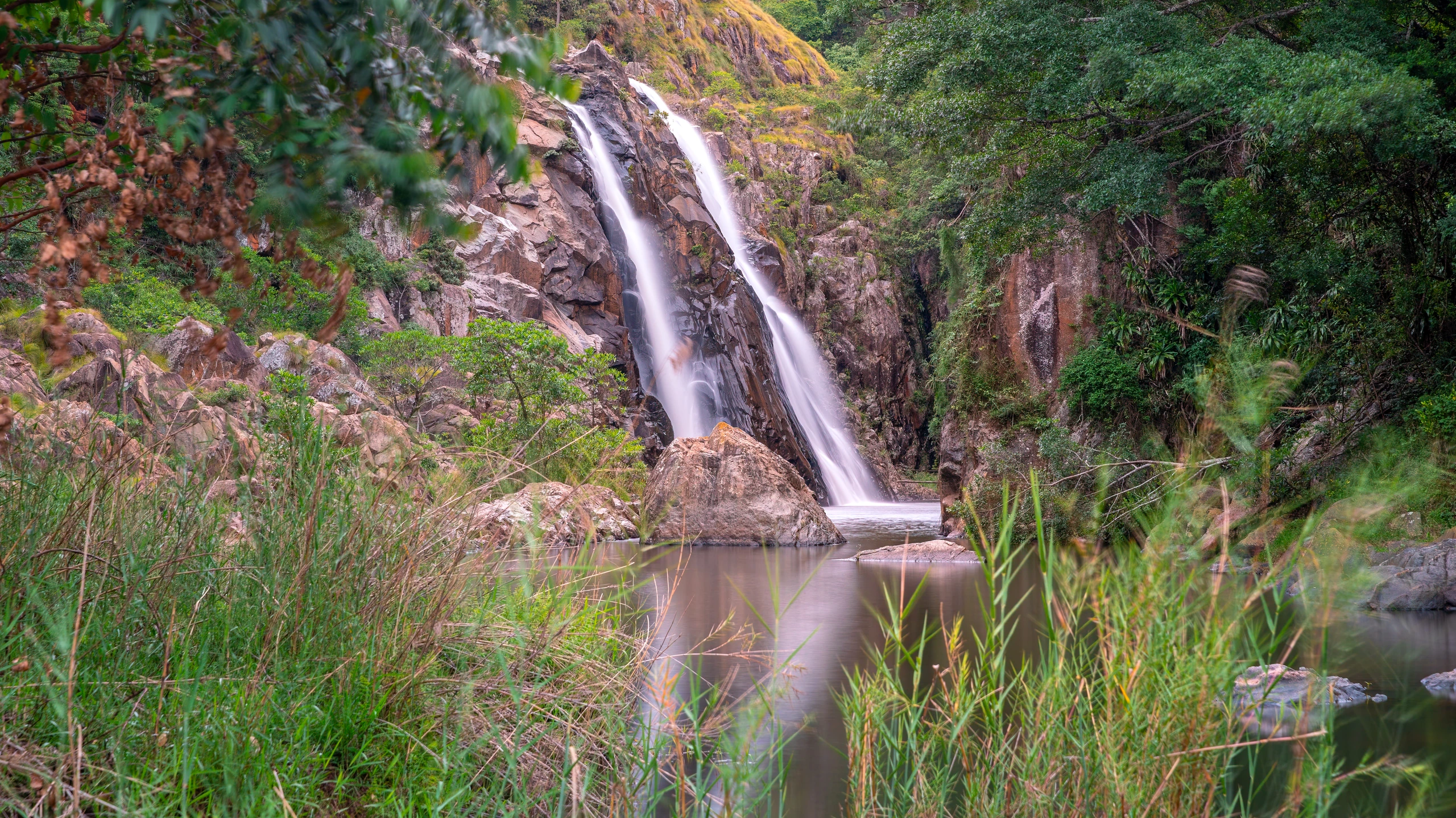 Vattenfall vid Mantenga naturreservat, Eswatini