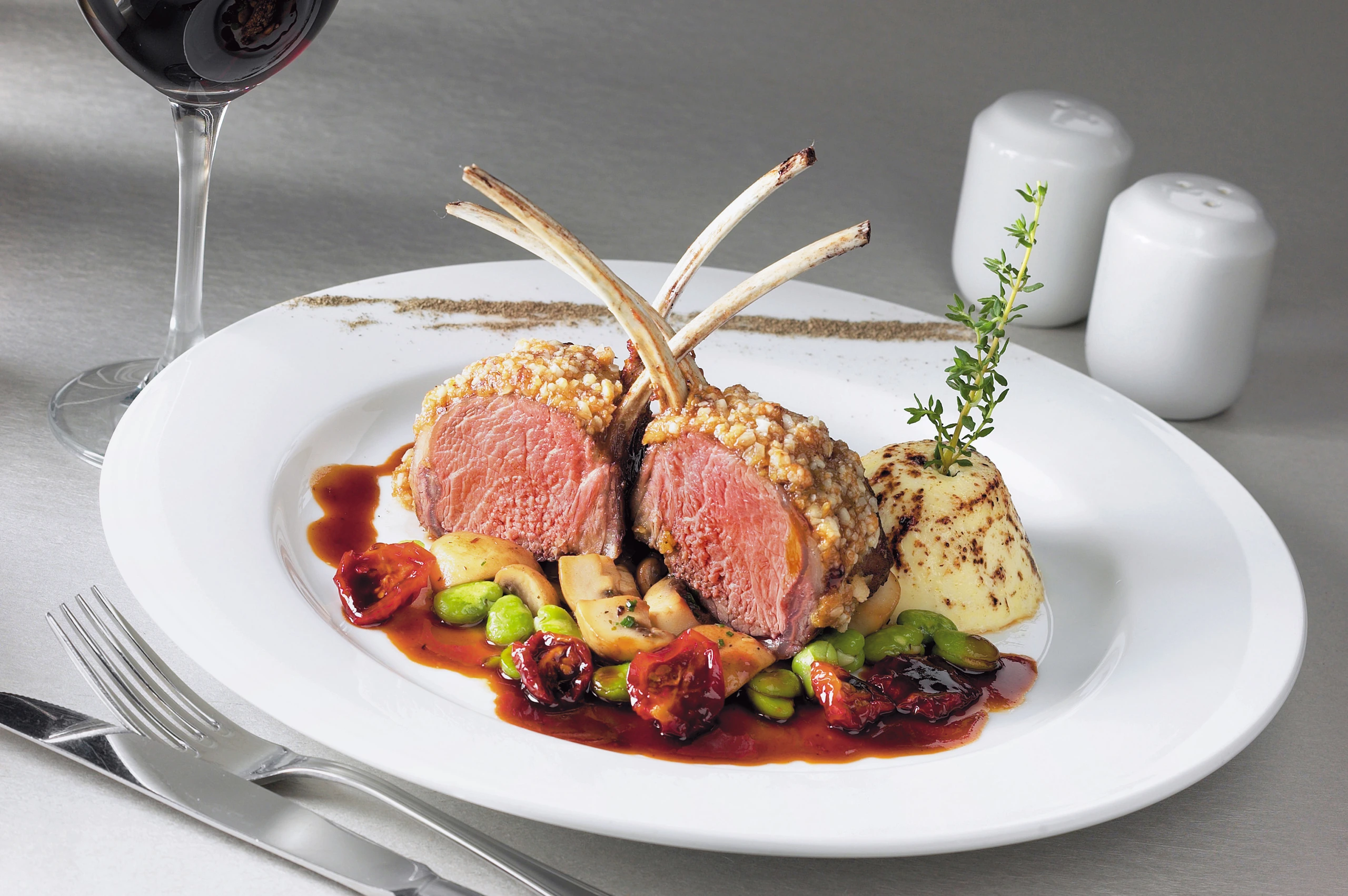 Lammracks med grönsaker och potatismos, Falklandsöarna