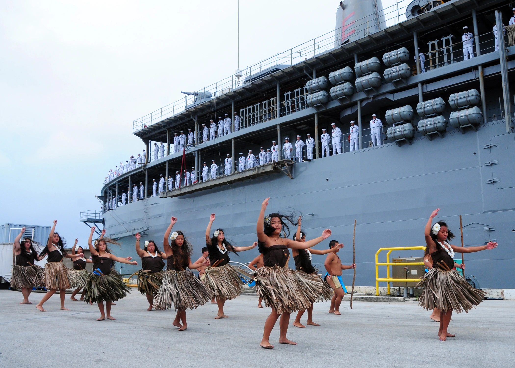 Inhemska dansare på Guam