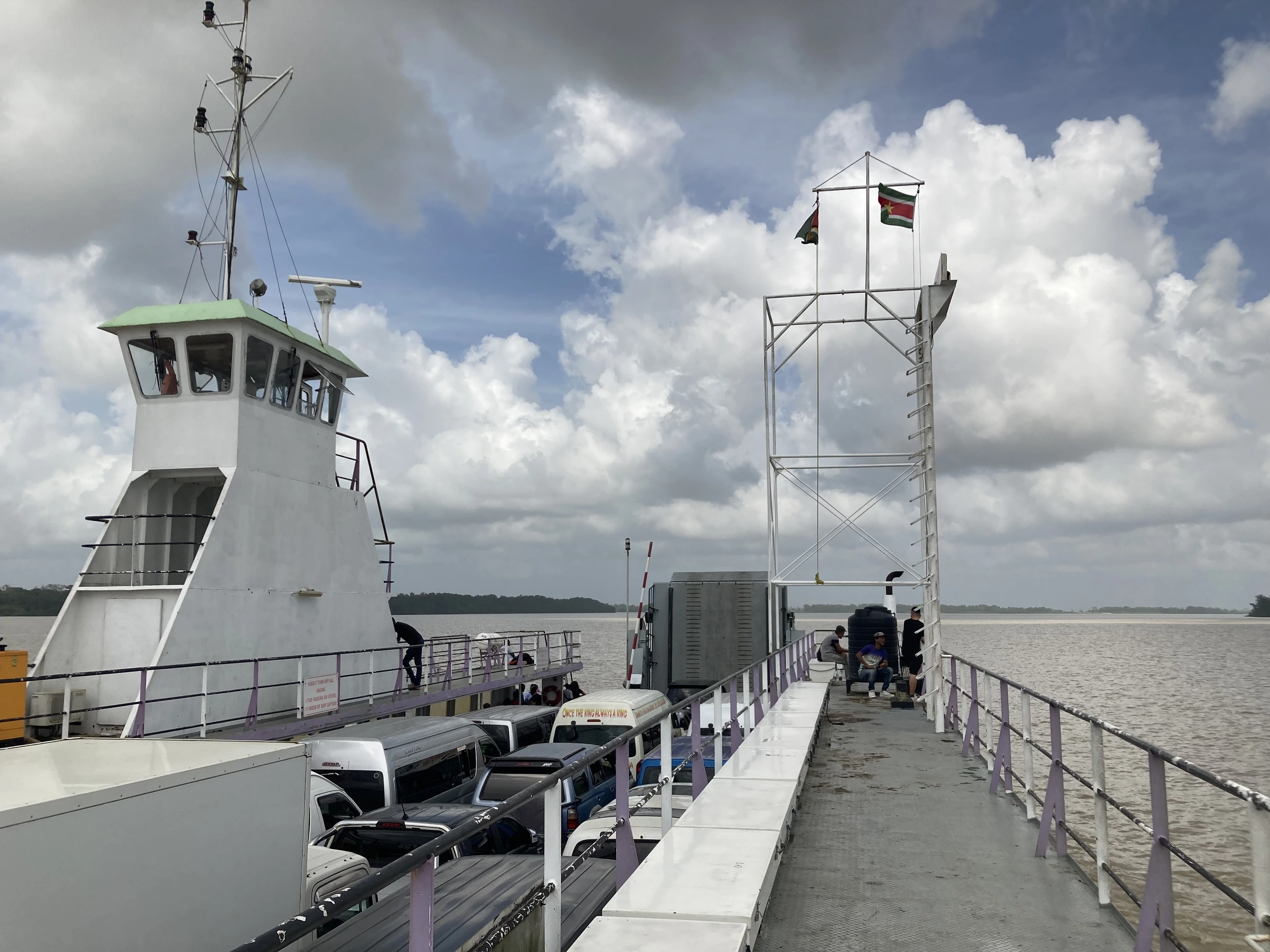 Färjeförbindelsen mellan Guyana och Surinam