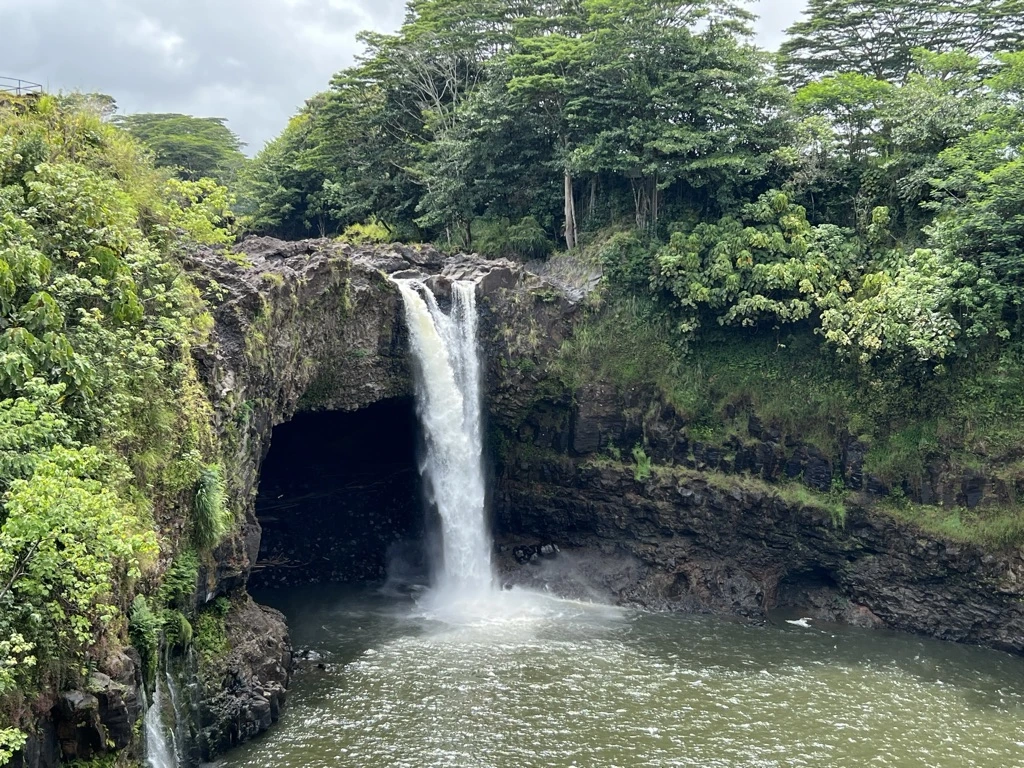 Rainbow falls, Hawaii