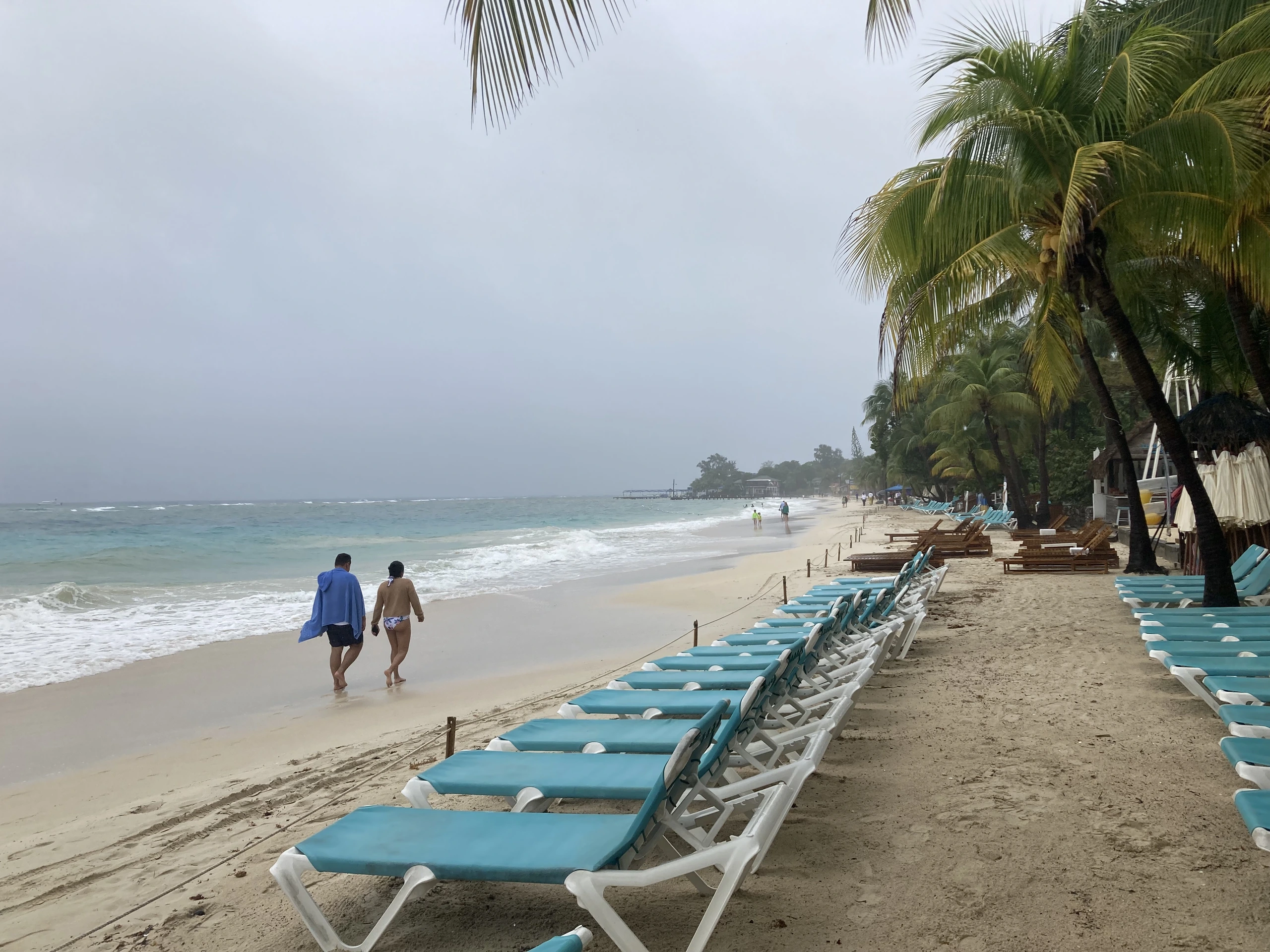 West Bay Beach, Honduras