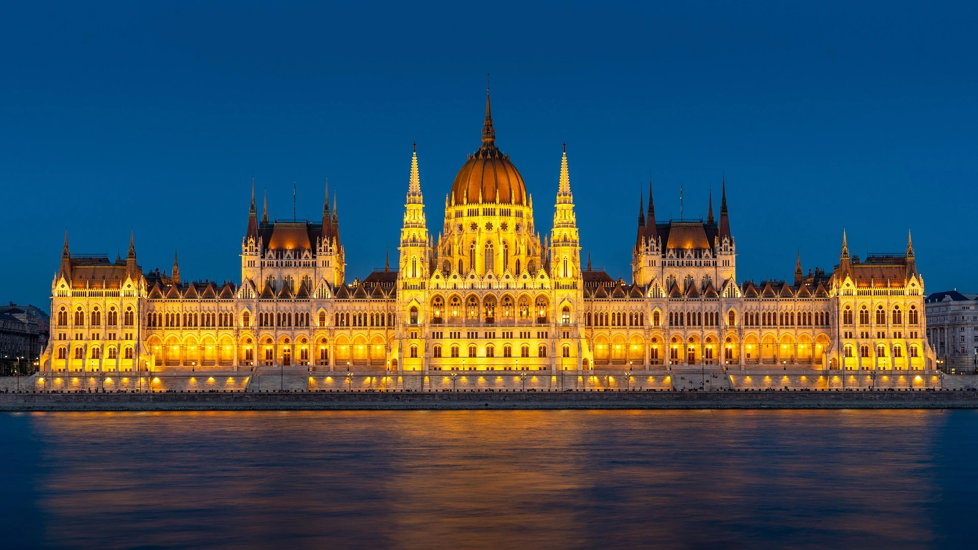 Budapest vid floden Donau, Ungern