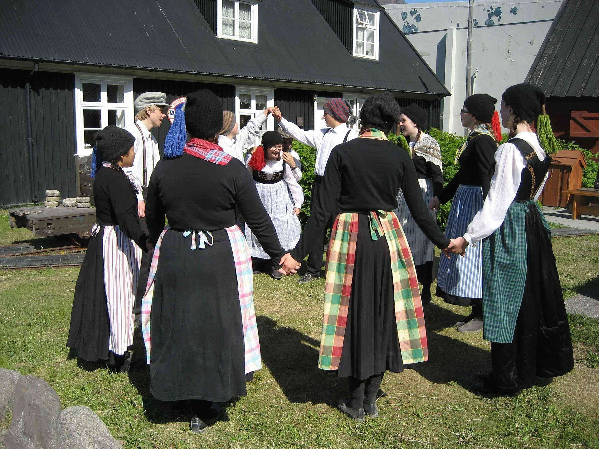 Folkdansare i Ísafjörður, Island