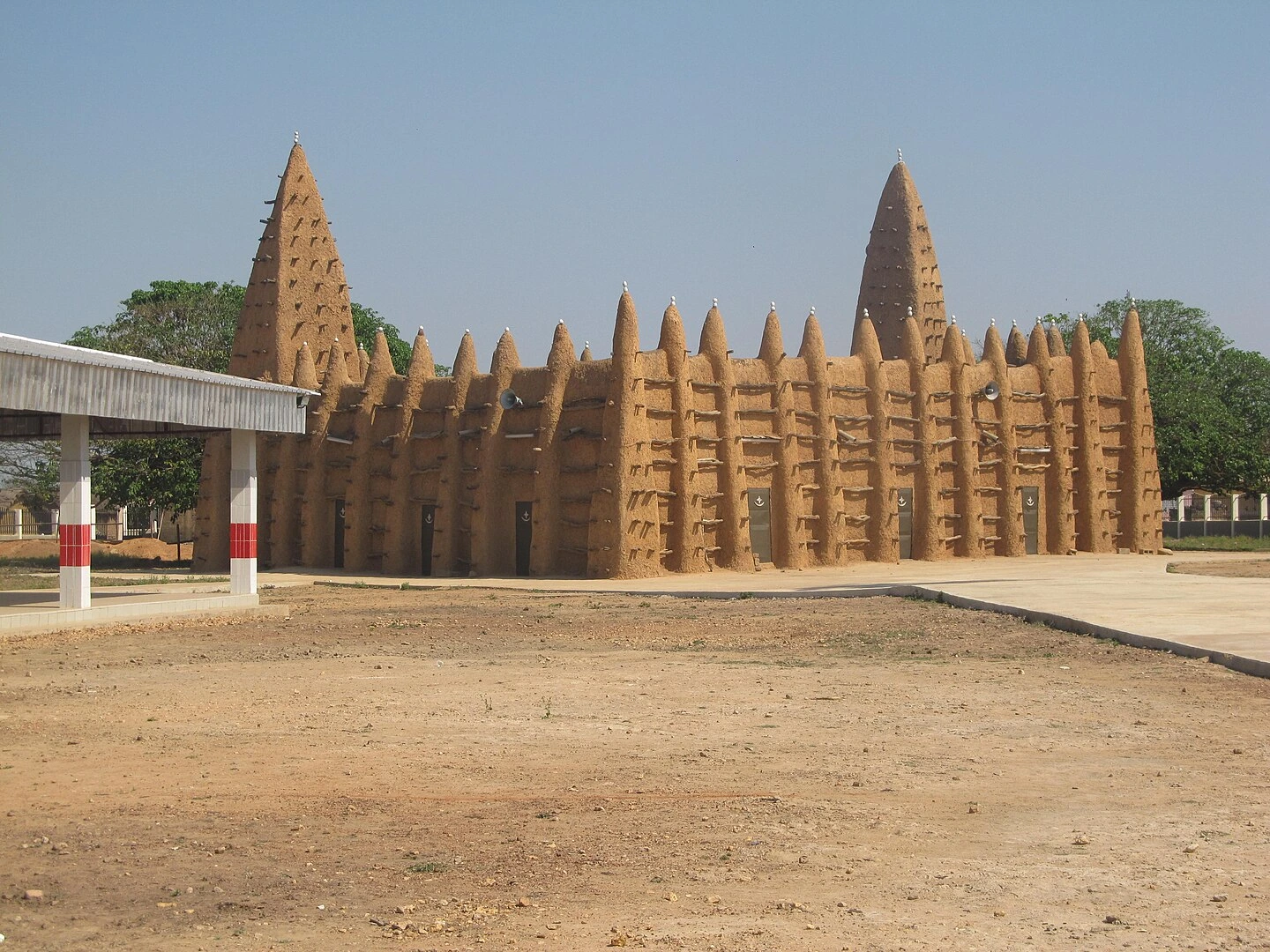 Mosquée Samory Touré, Elfenbenskusten