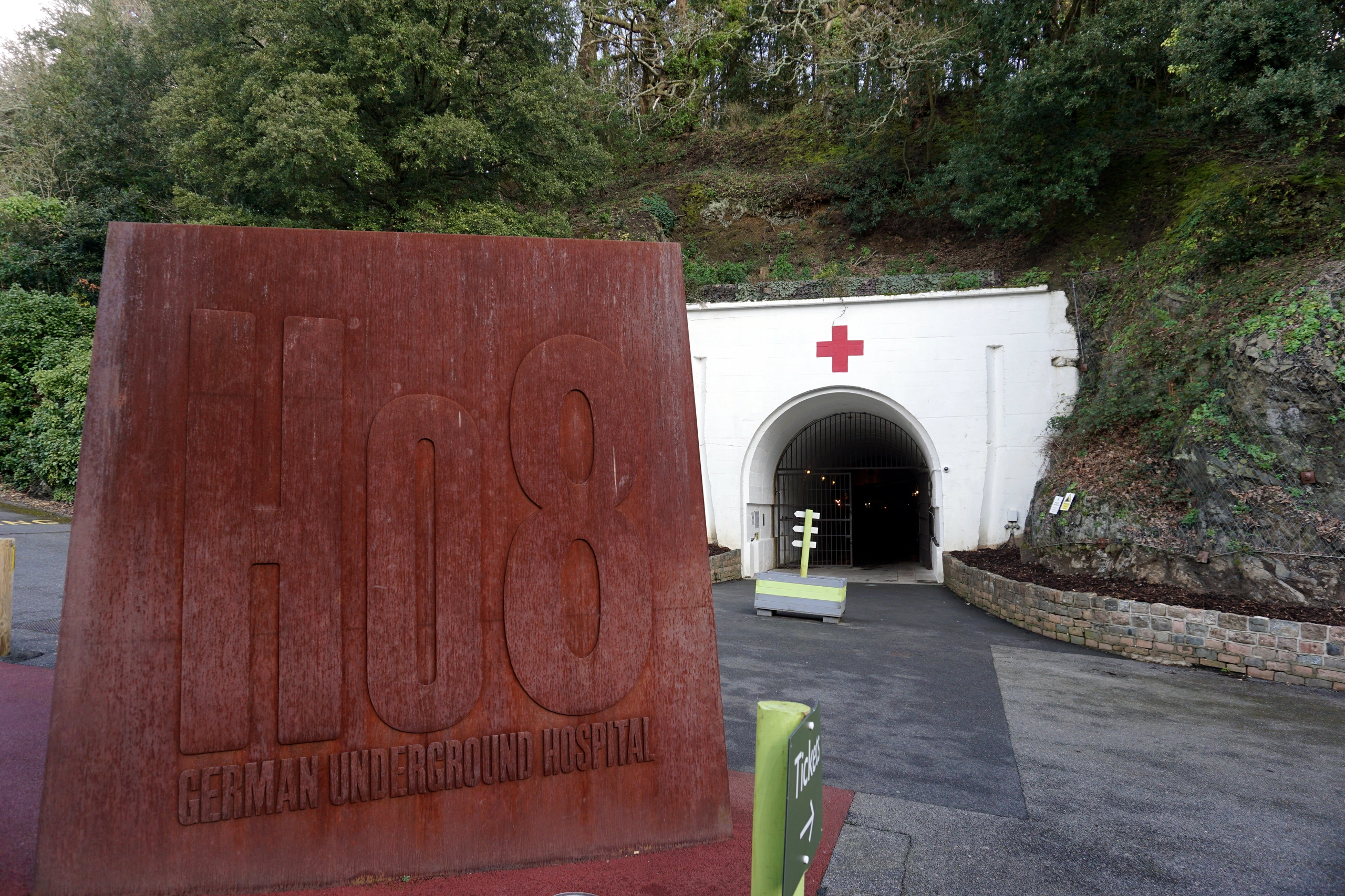 Jersey War Tunnels, St. Lawrence