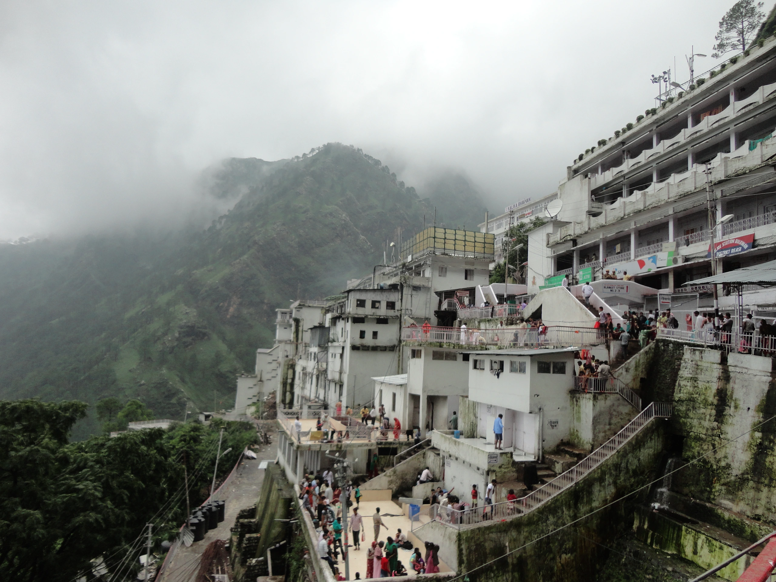 Vaishno Devi Bhawan i Kashmir