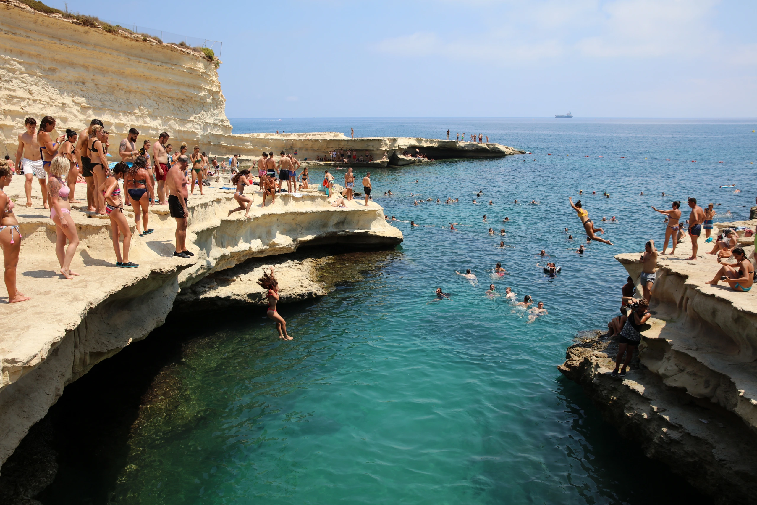St. Petersbassäng nära Marsaxlokk, Malta