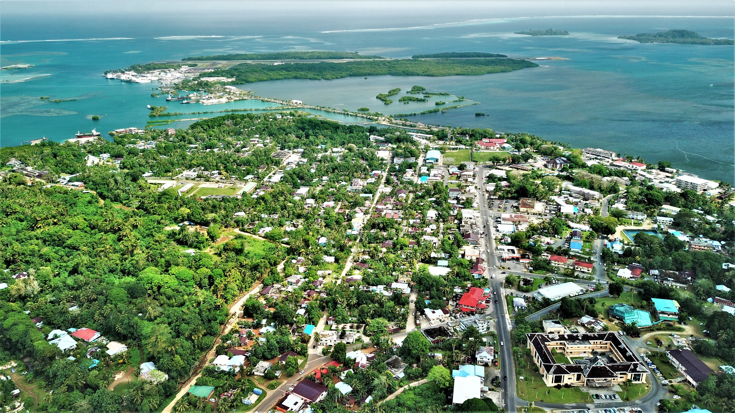 Flygfoto av Kolonia, Pohnpei, Mikronesiens federerade stater