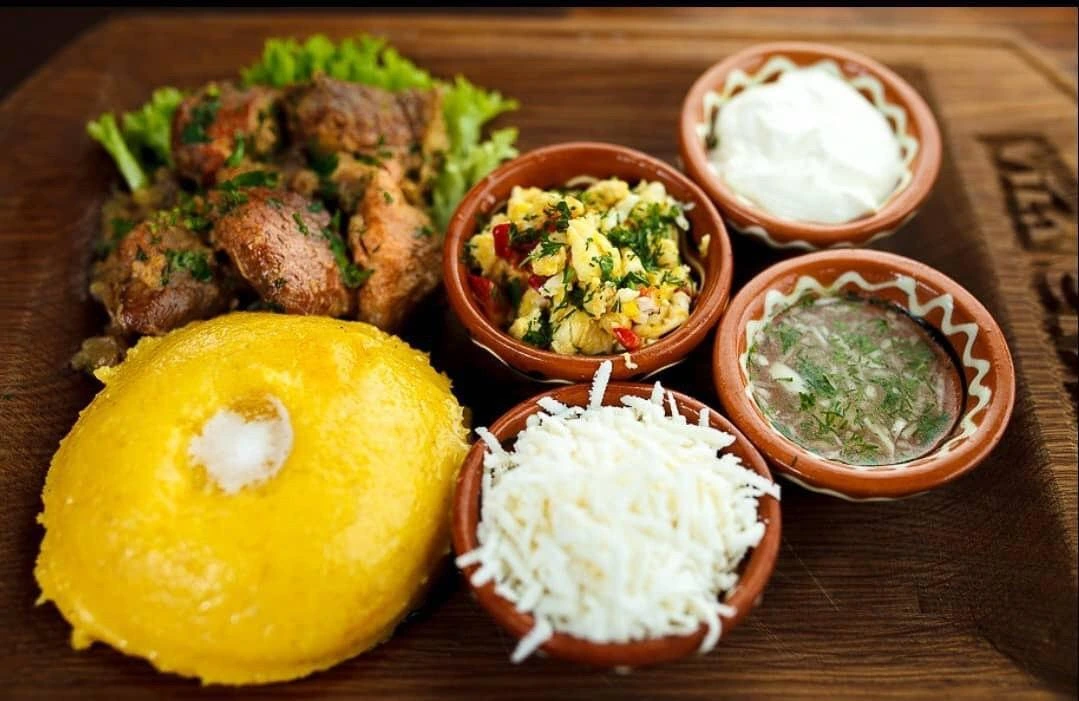 Mămăligă i Moldavien