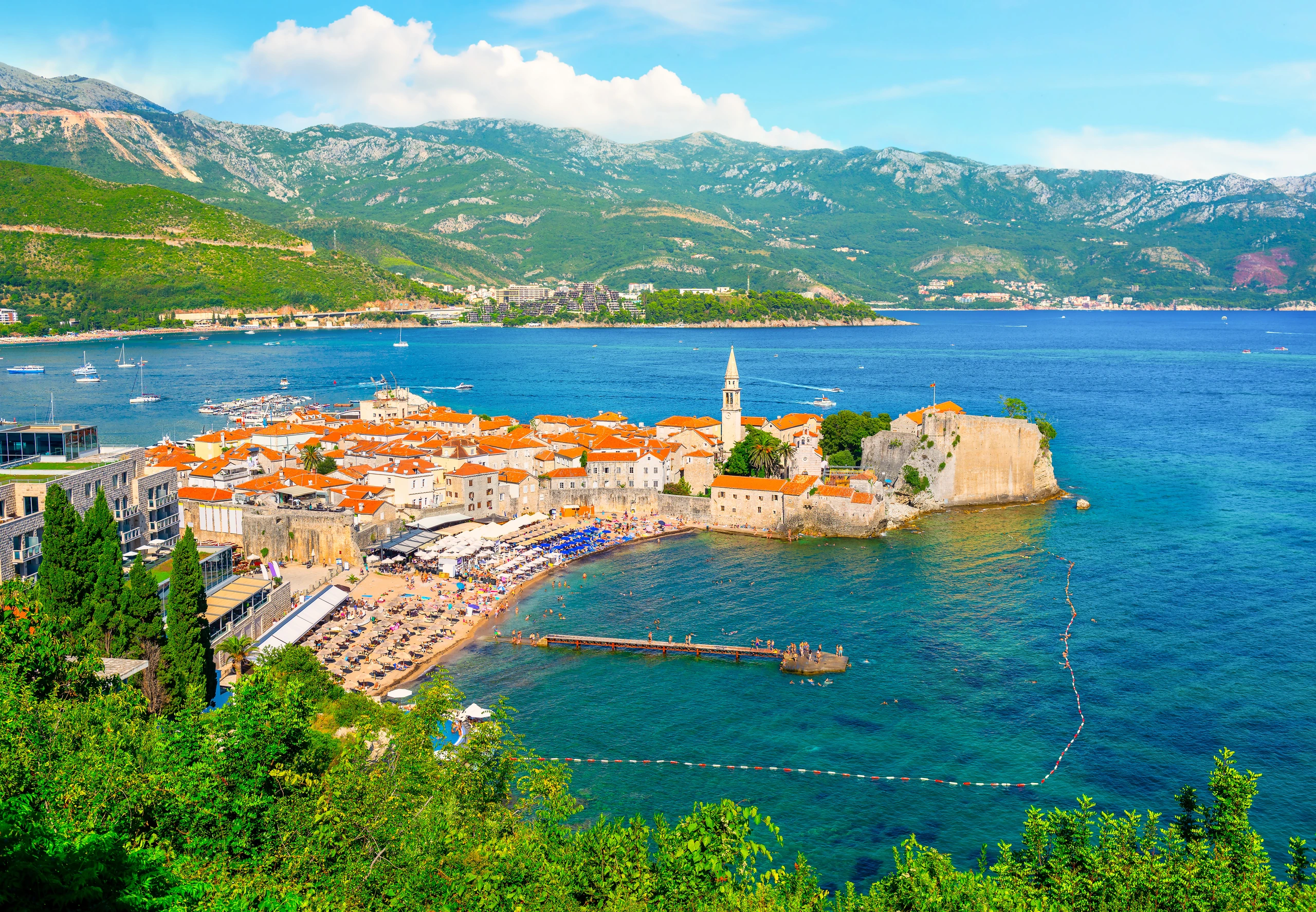 Staden Budva vid Adriatiska havet, Montenegro