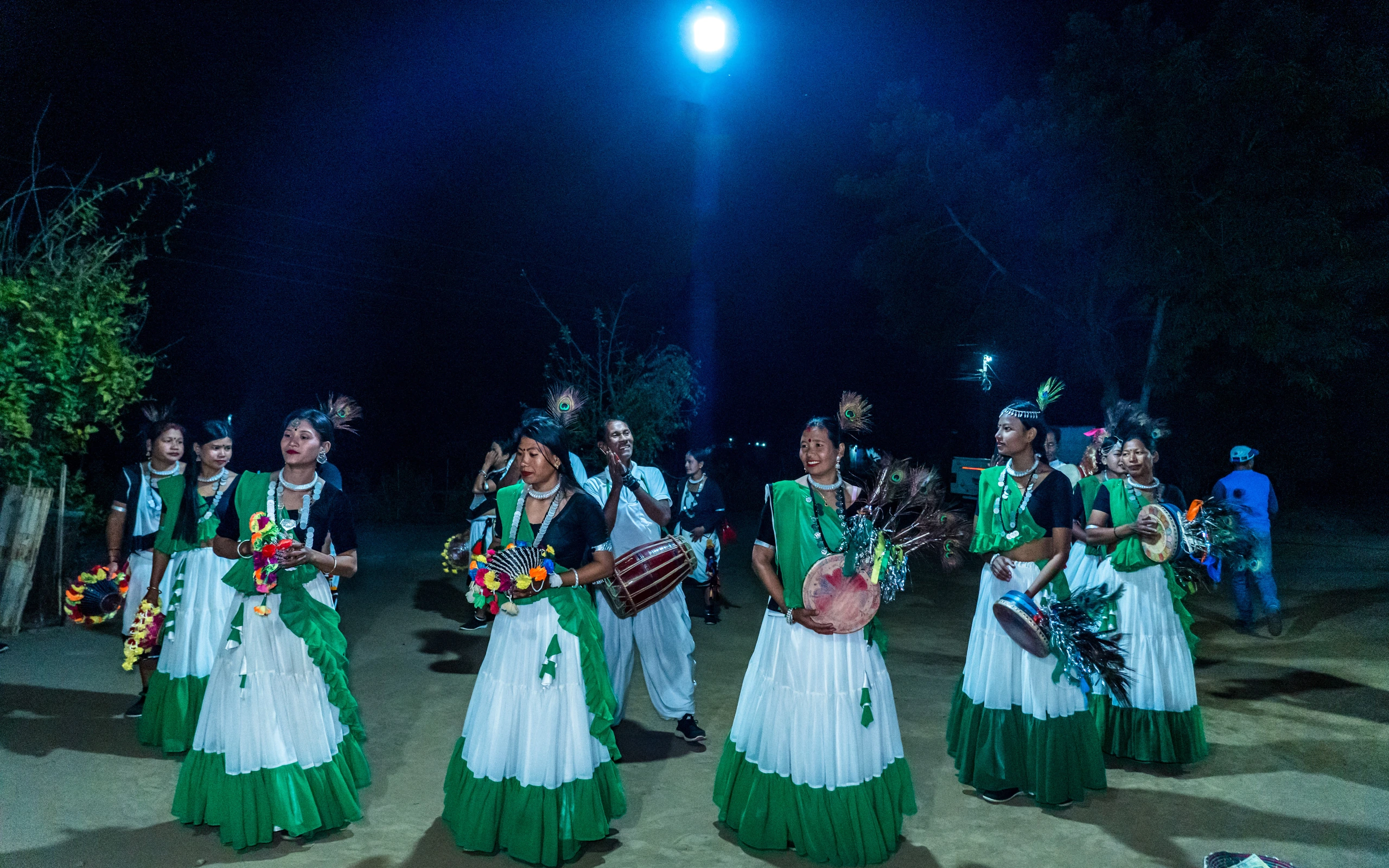 Tharu-kultur med dans i Chitwan, Nepal