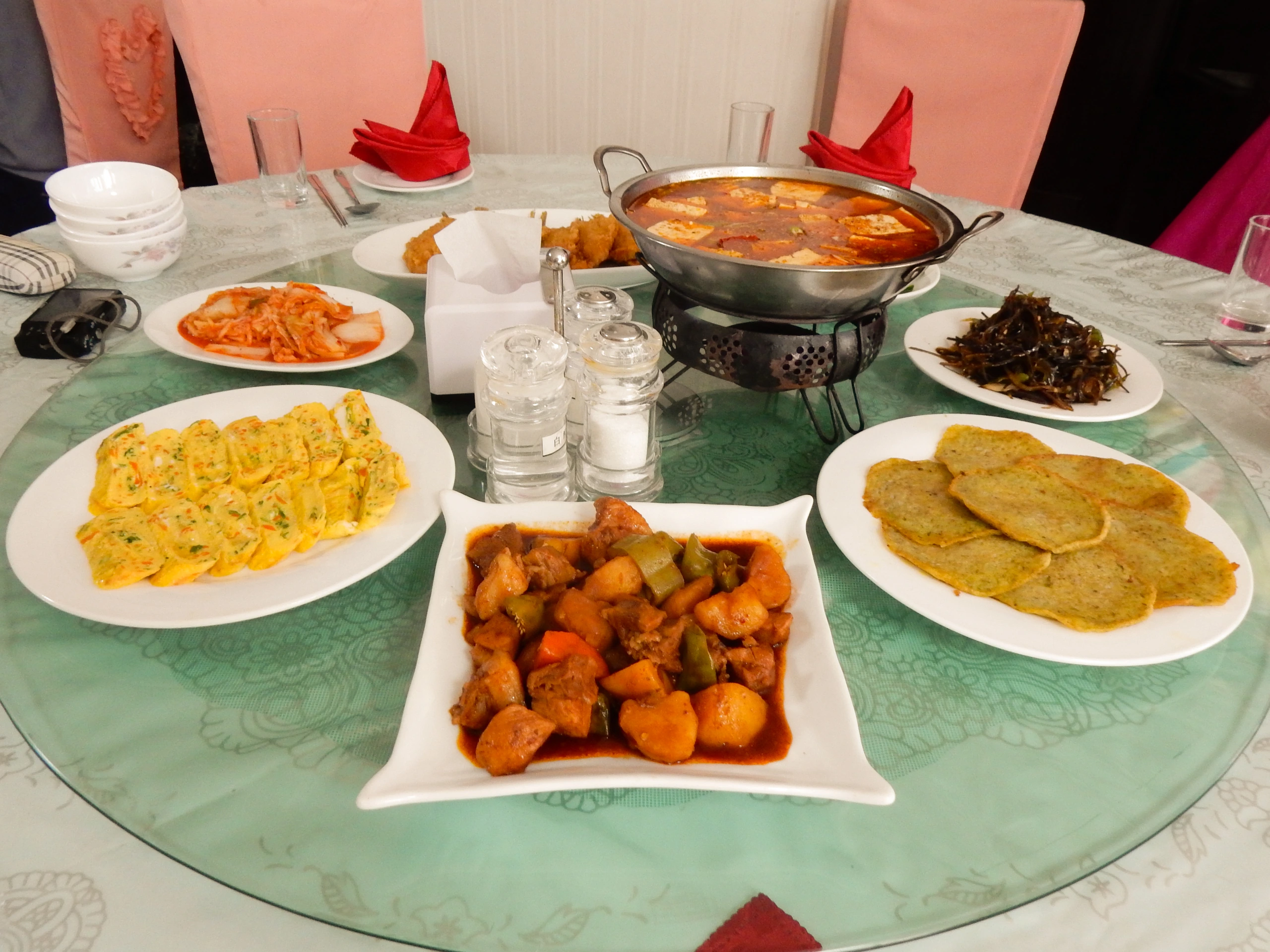 Traditionell koreansk mat i Pyongyang, Nordkorea