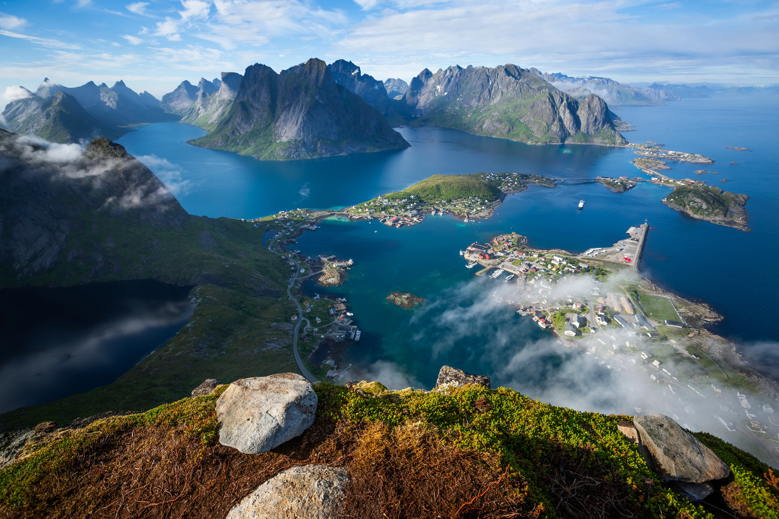 Lofotenöarna från Reinebringen, Norge