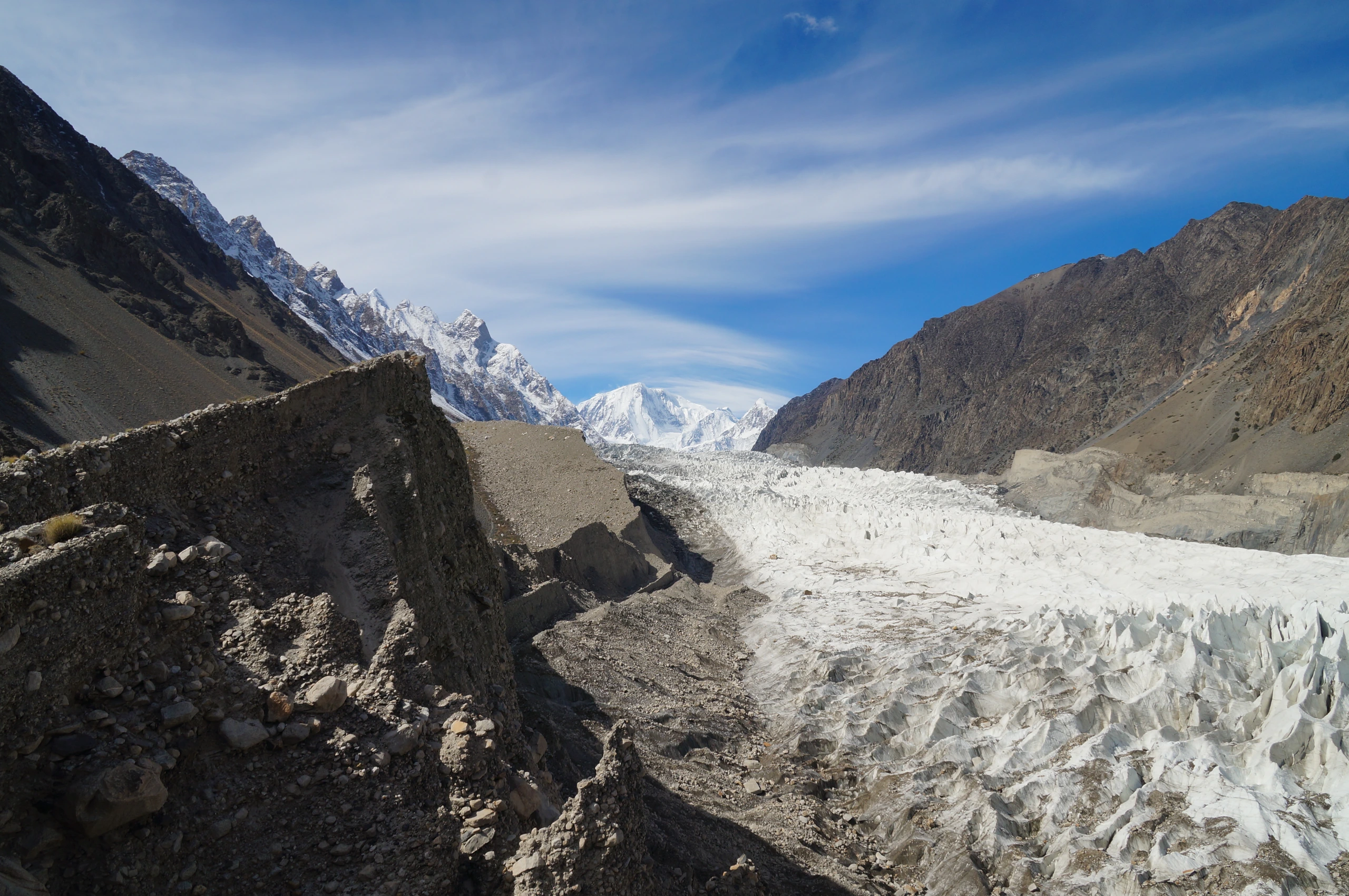 Pasu Glacier i norra Pakistan