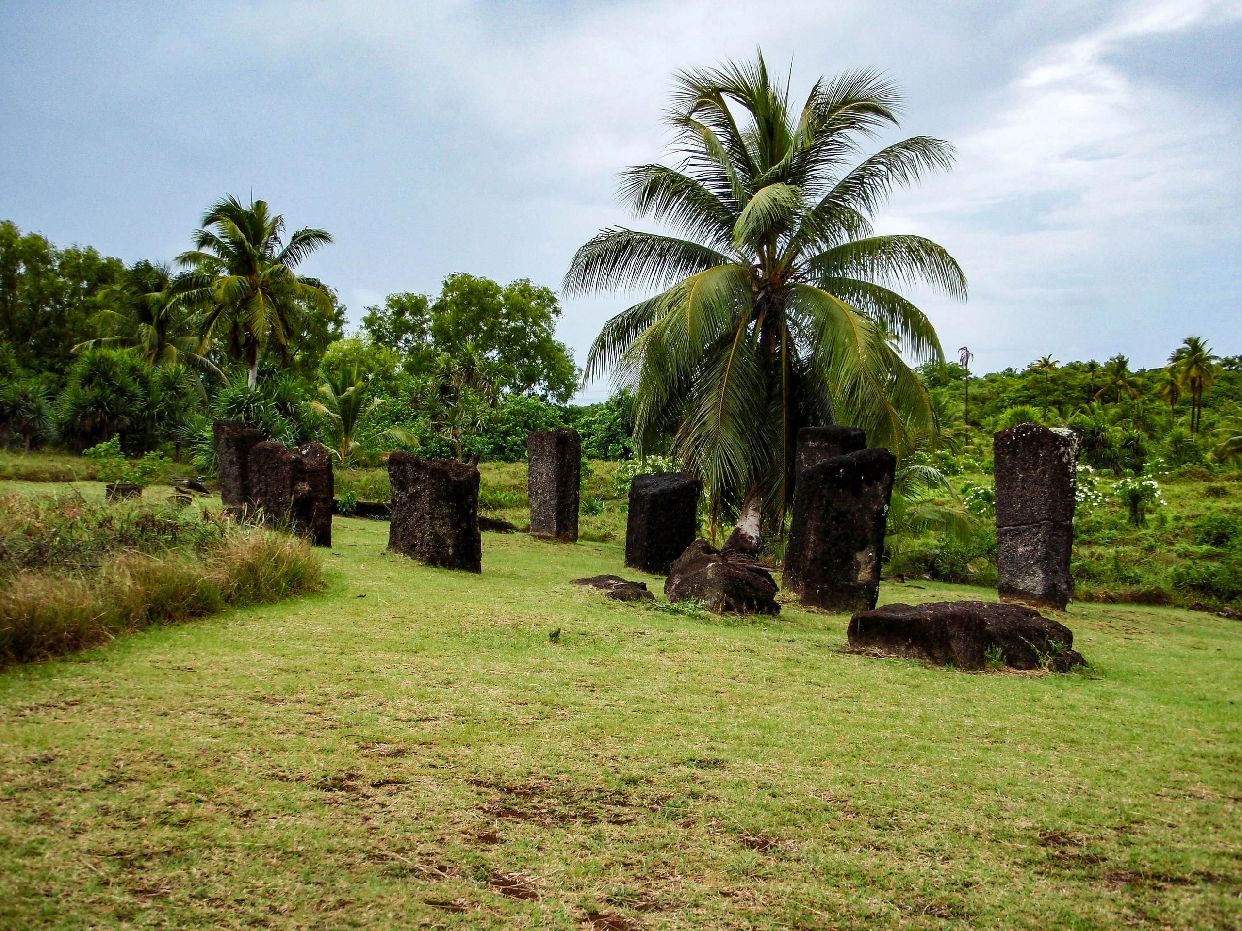 Stenmonoliter i Badrulchau, Palau