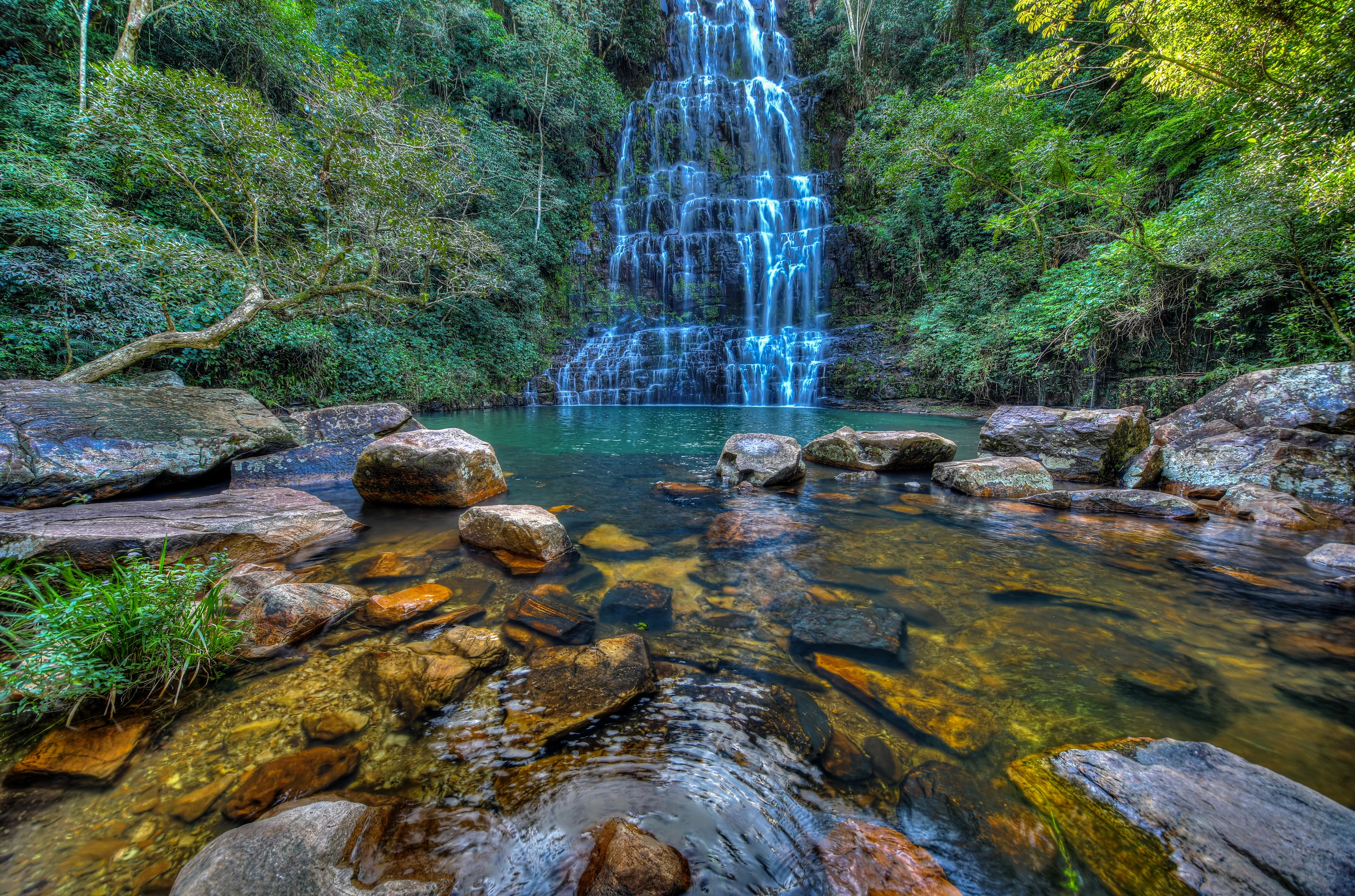 Salto Cristal nära La Colmena, Paraguay