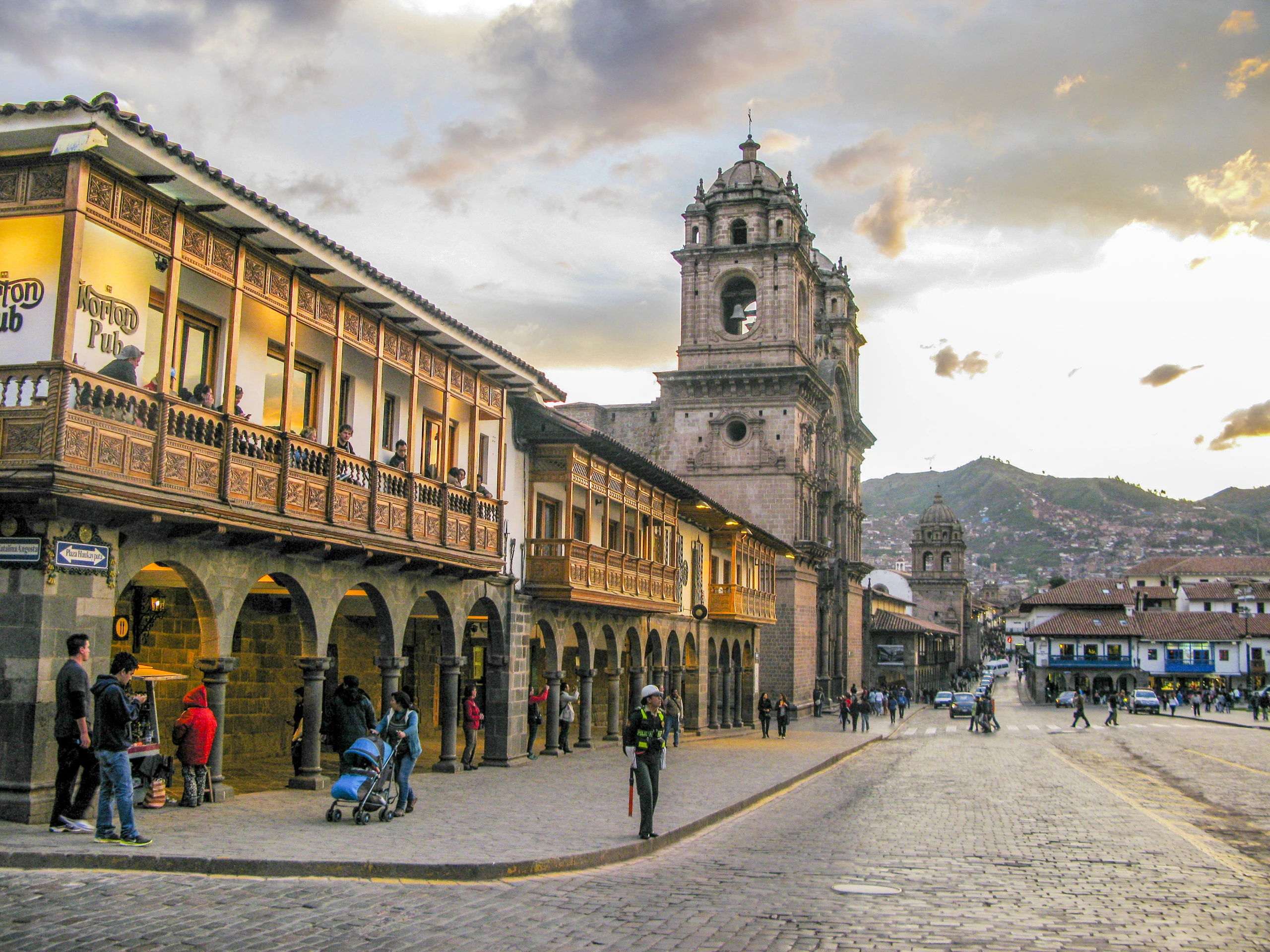 Plaza de Armas i Cusco, Peru