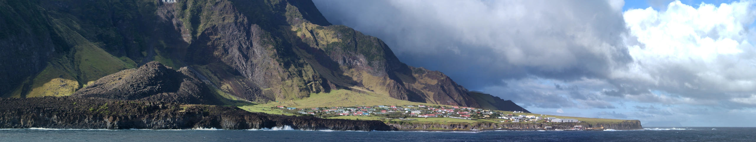 Panorama över Tristan da Cunha, Sankta Helena, Ascension & Tristan da Cunha