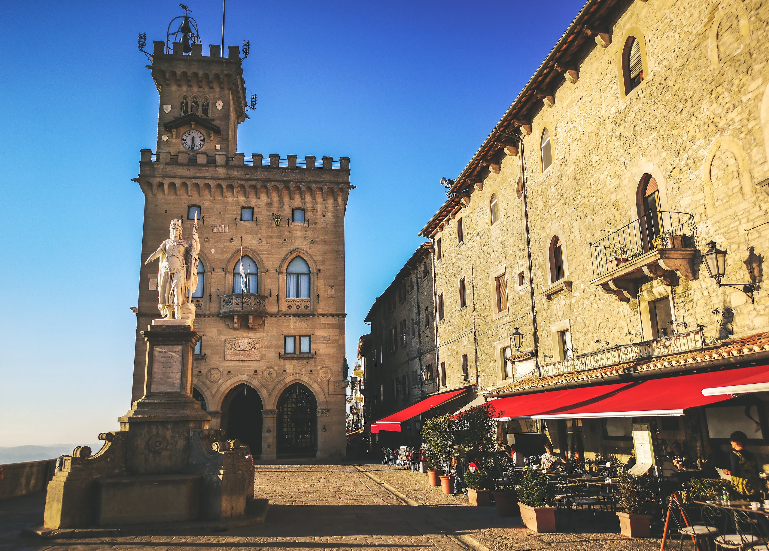 Palazzo Pubblico och Piazza della Libertà, San Marino