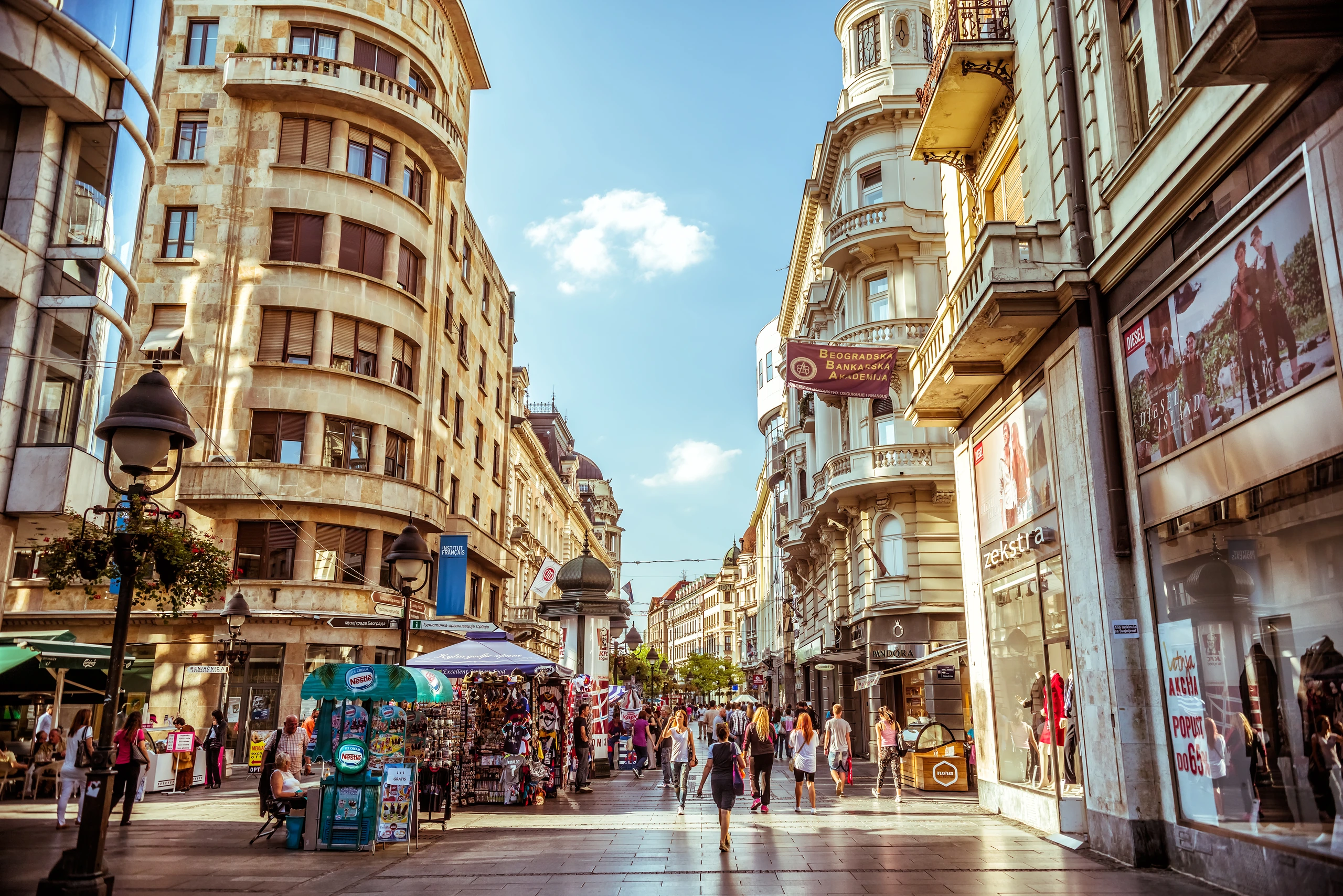 Knez Mihailova gata i Belgrad, Serbien