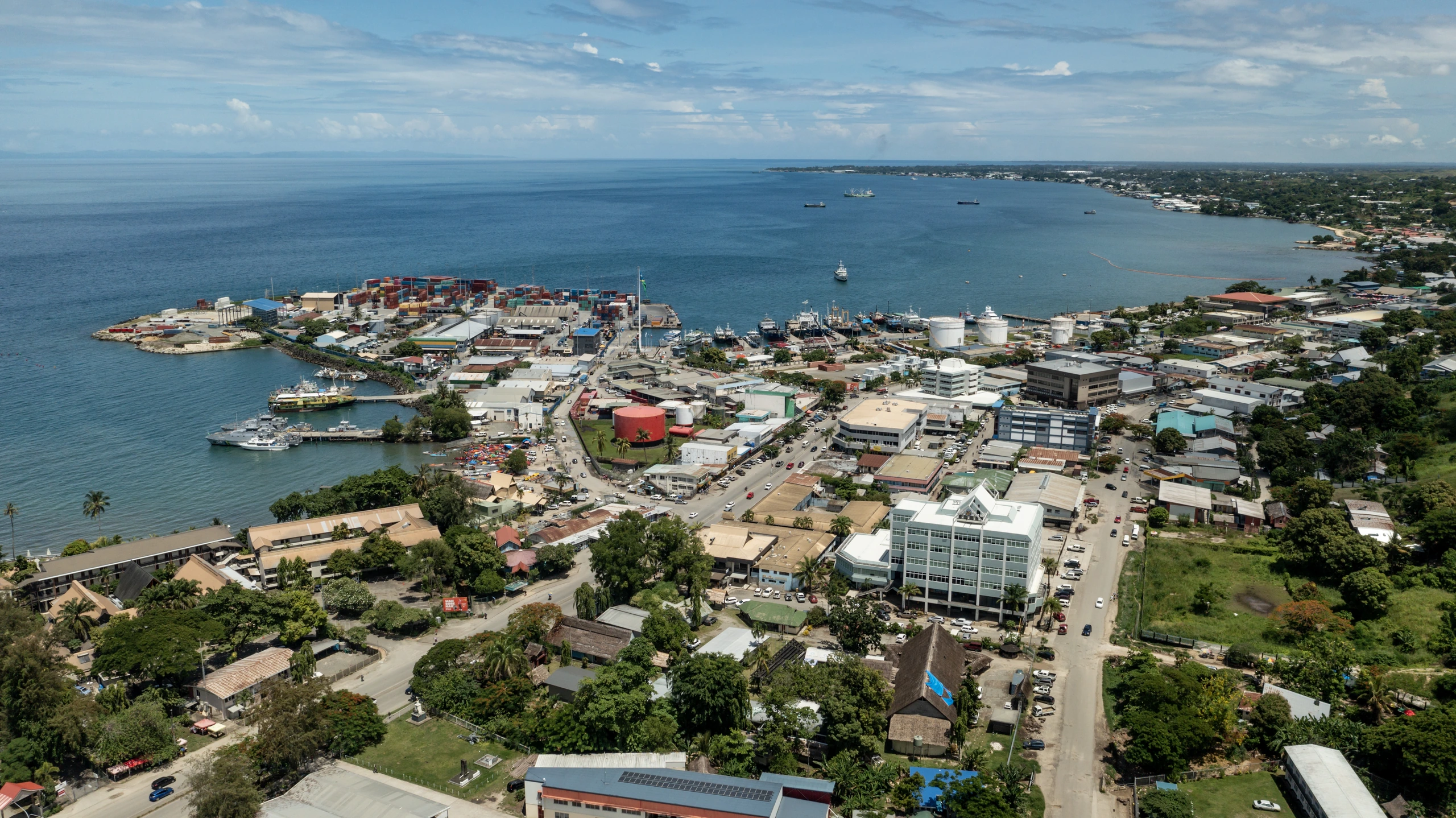 Flygfoto över Honiara, Salomonöarna