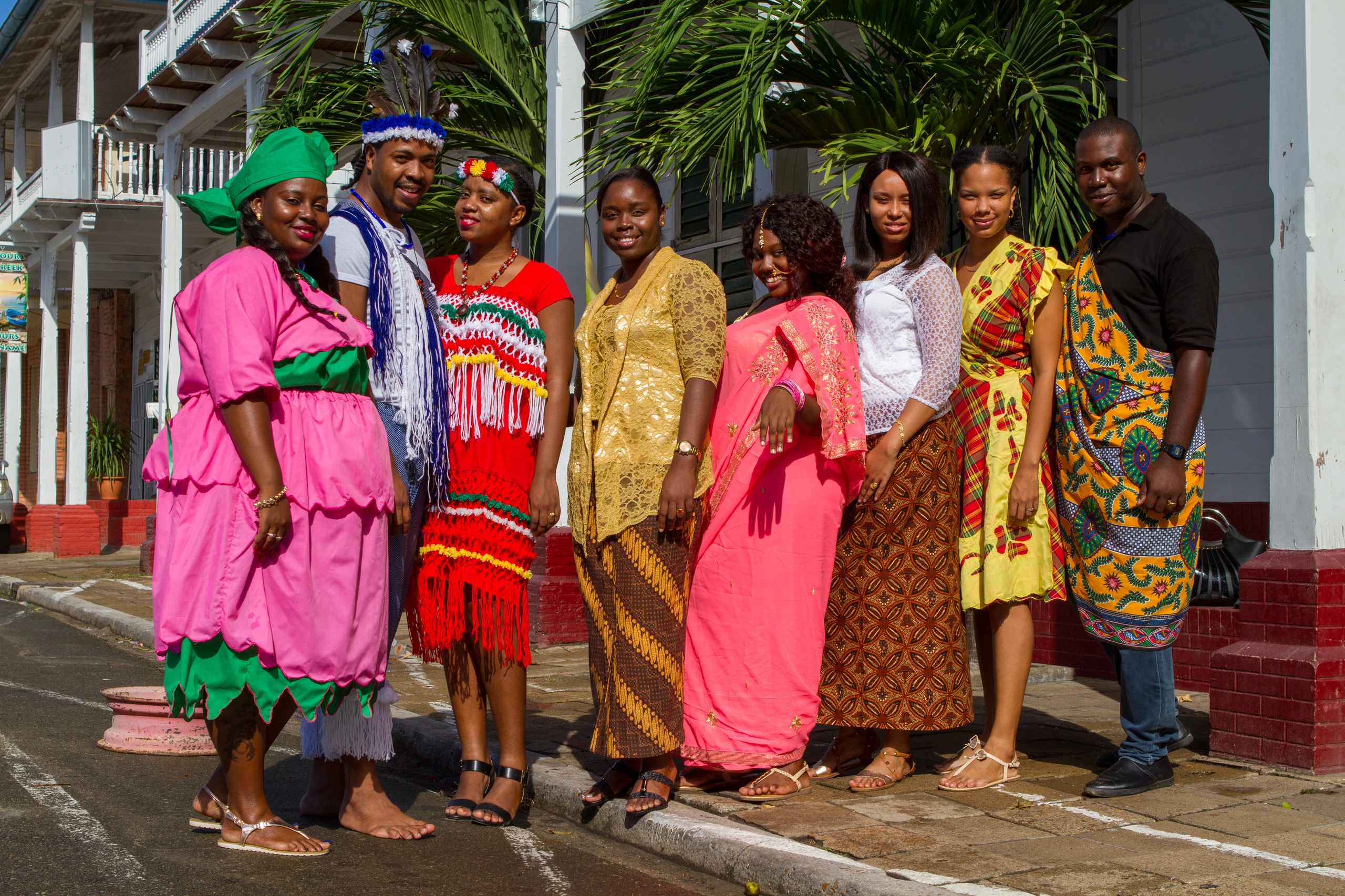 Traditionella kläder i Surinam