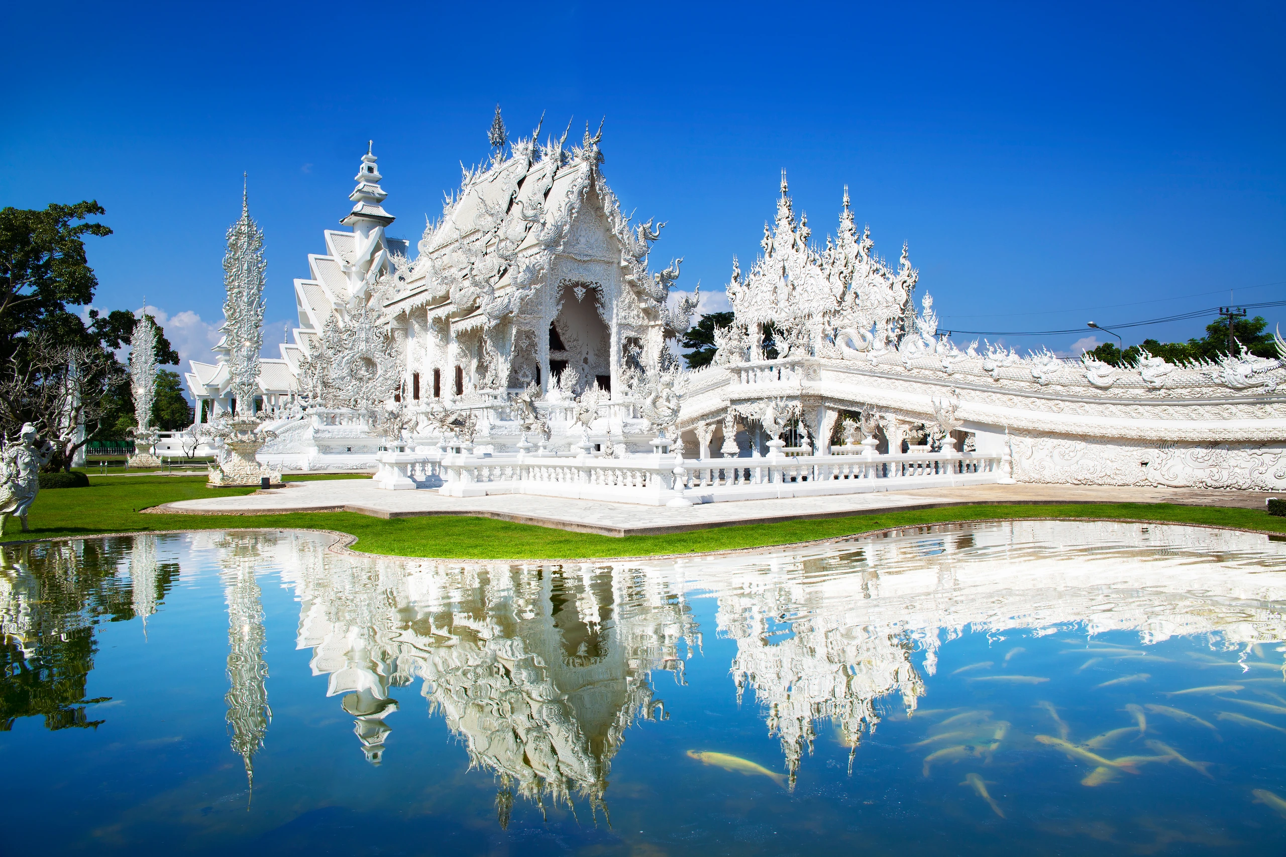Wat Rong Khun, den vita templet i Chiang Rai, Thailand