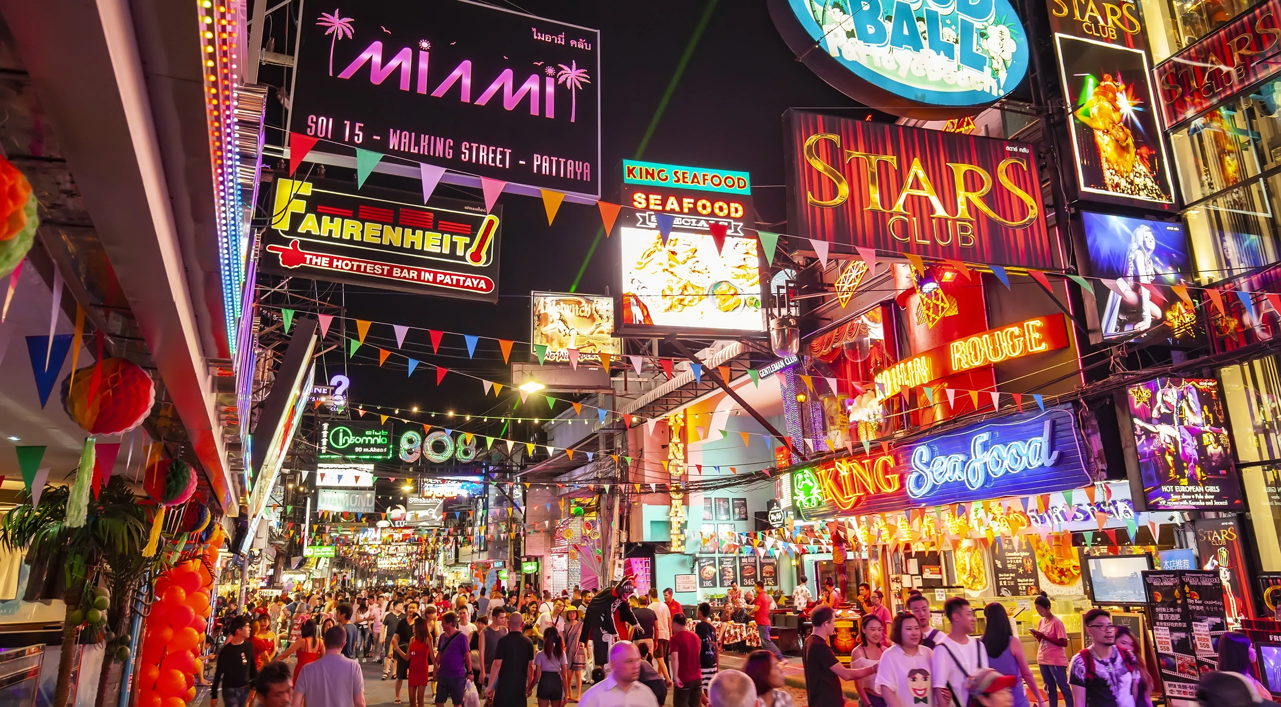 Walking Street i Pattaya, Thailand