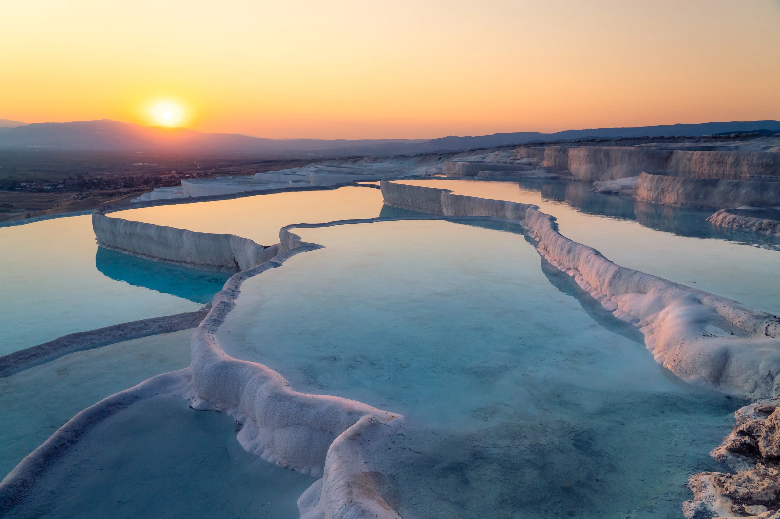 Pamukkale, travertinpooler i Hierapolis, Turkiet