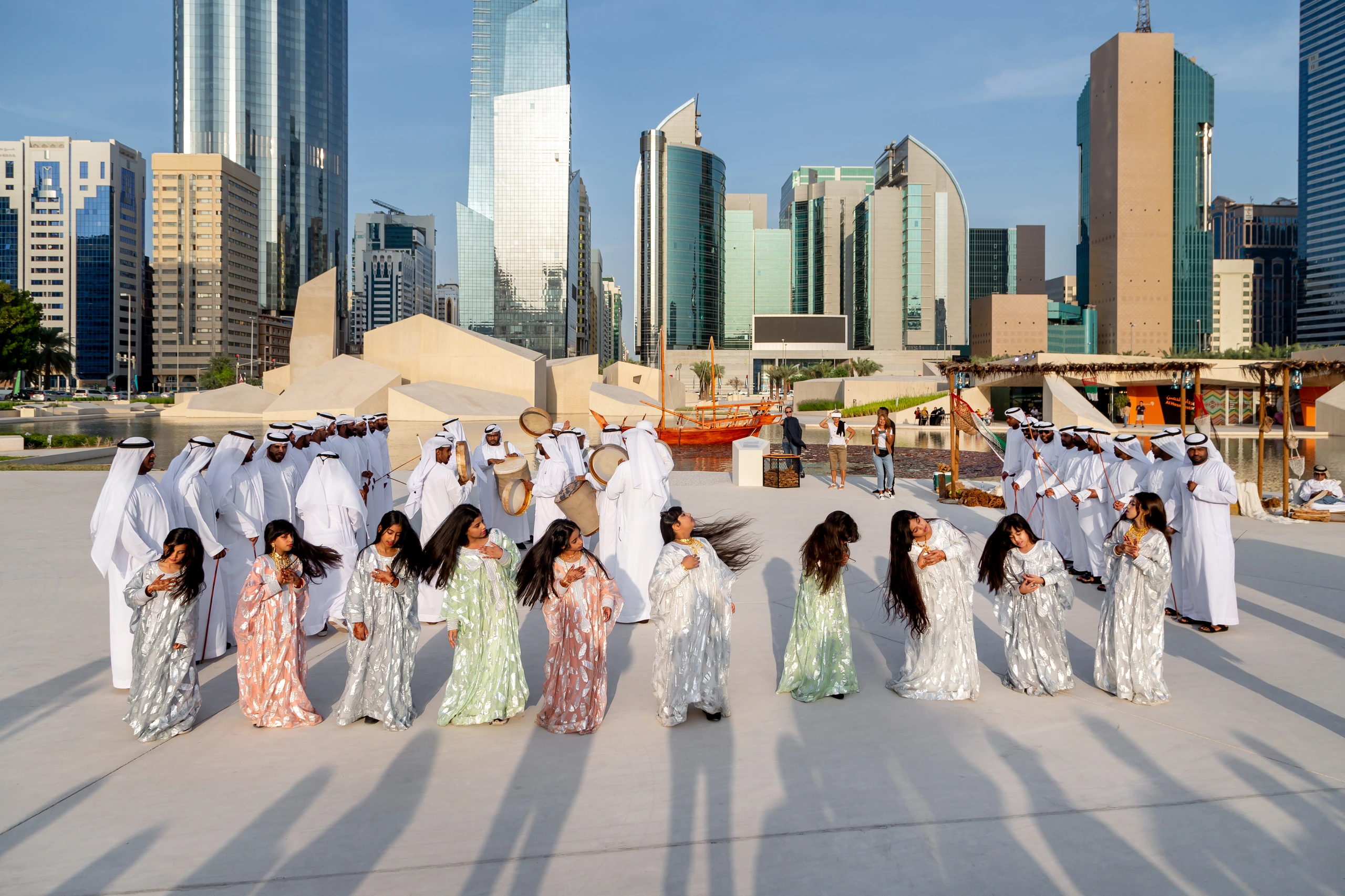 Al Ayalah-dans på Al Hosn Festival, Förenade Arabemiraten