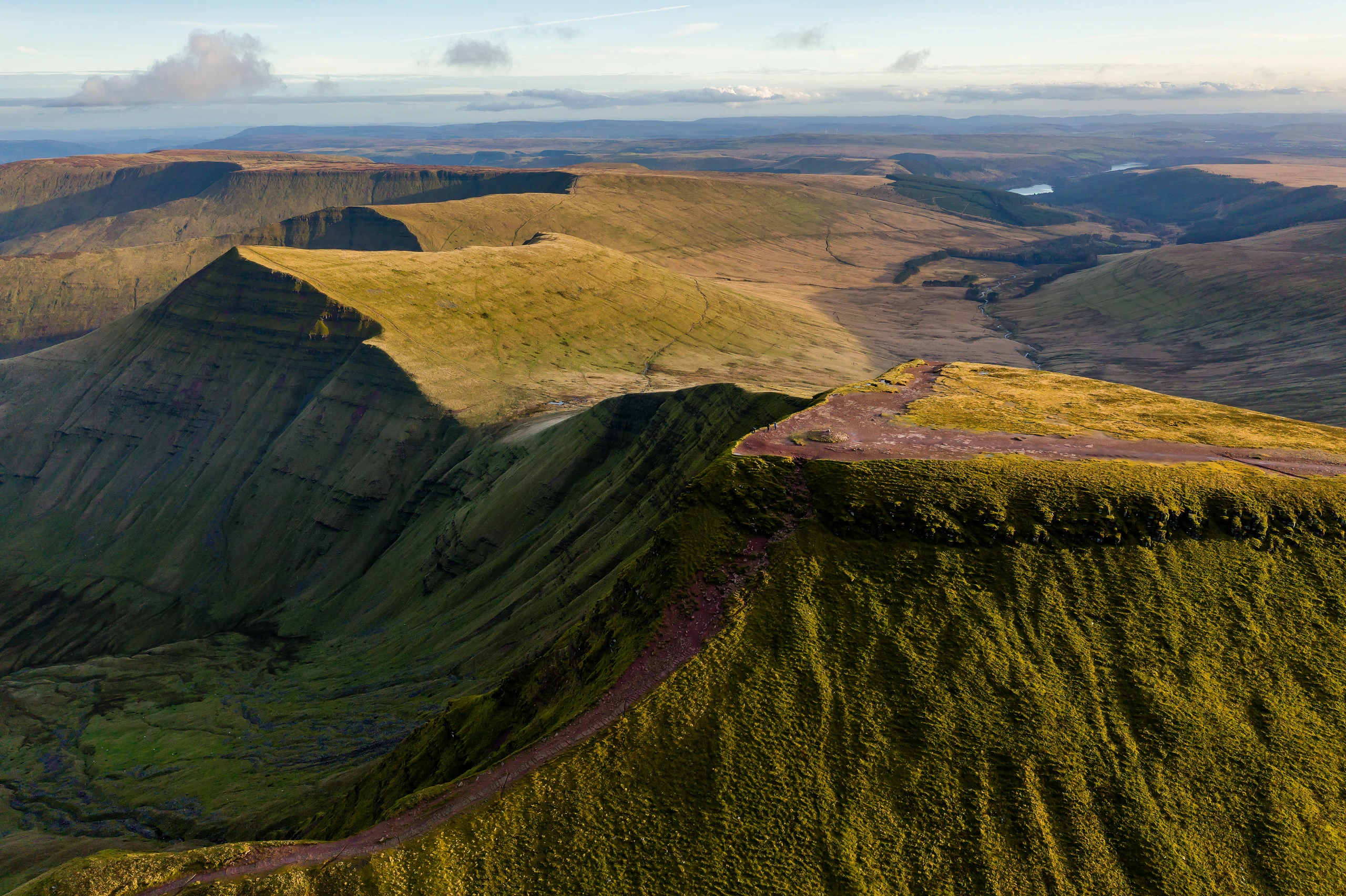 Flygfoto över Pen-y-Fan, Wales